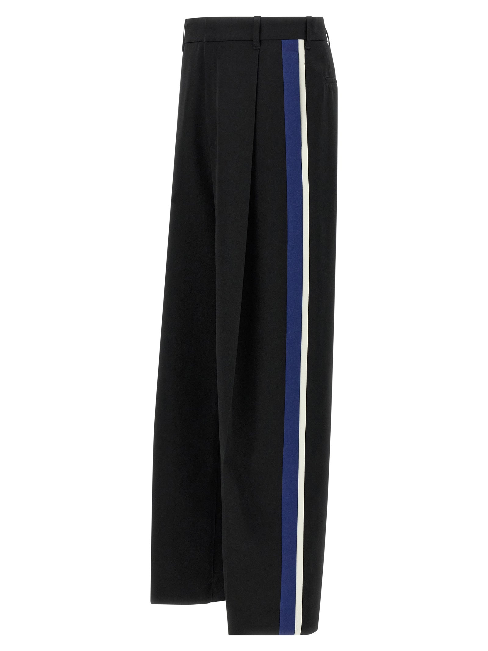 Elevate your wardrobe with Marni Black Virgin Wool Dress Pants, a masterpiece of Italian craftsmanship, blending timeless elegance with modern sophistication.