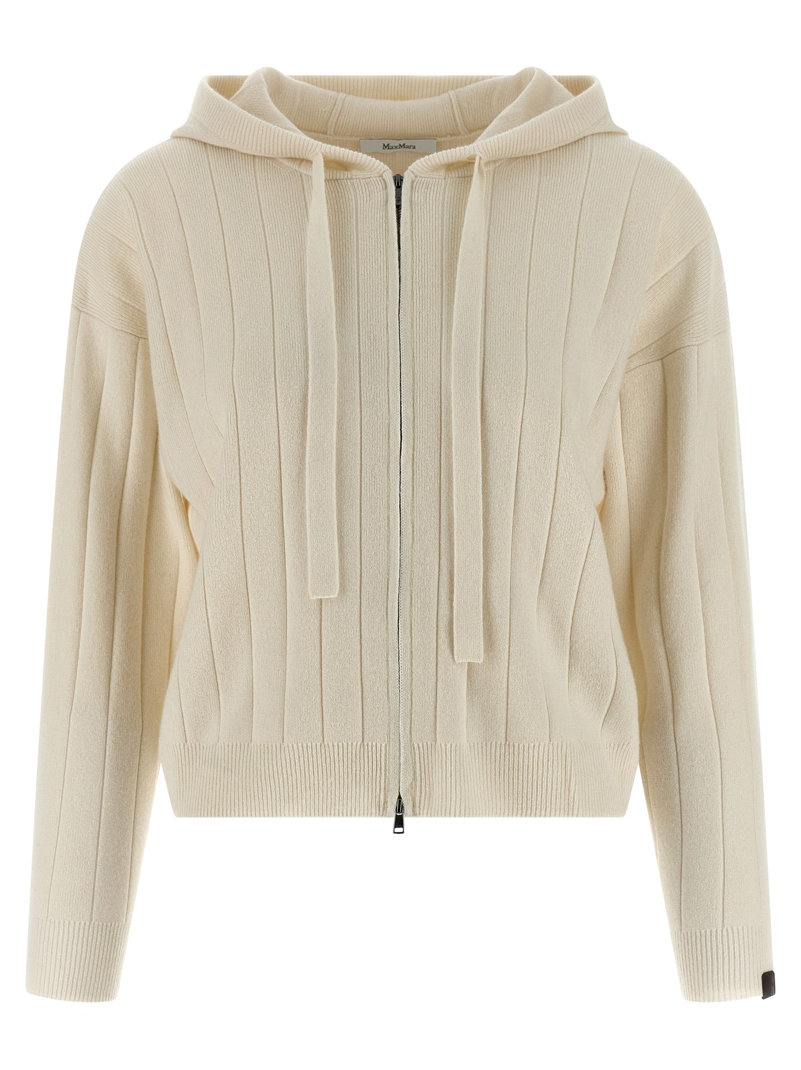 Experience the allure of the Max Mara White Cashmere Cardigan, a luxurious blend of sophistication and comfort, perfect for the discerning fashion connoisseur.