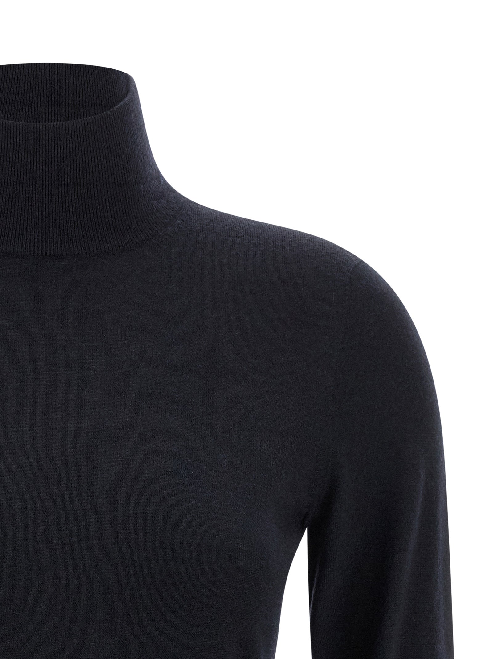Experience the exquisite allure of the Max Mara Blue Cashmere Cardigan, a seamless masterpiece of luxurious softness, perfect for elevating your sophisticated style.