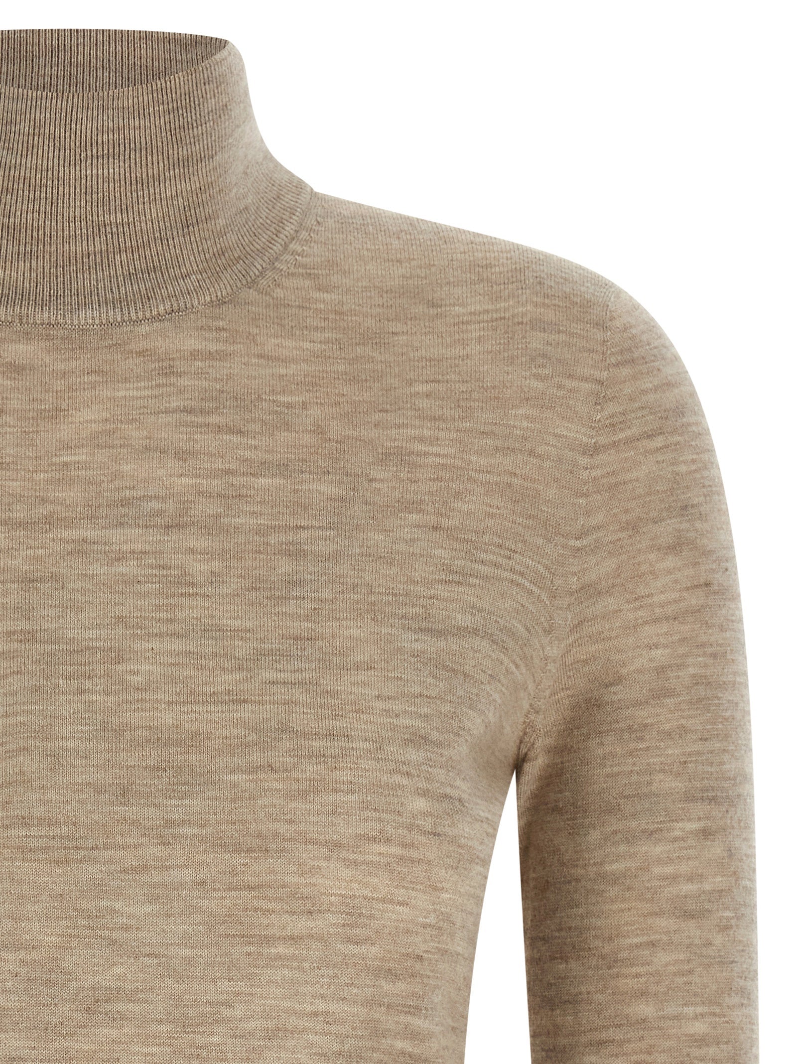Indulge in the Max Mara Beige Cashmere Cardigan, a seamless blend of artisanal craftsmanship and luxurious softness, perfect for elevating any sophisticated wardrobe.