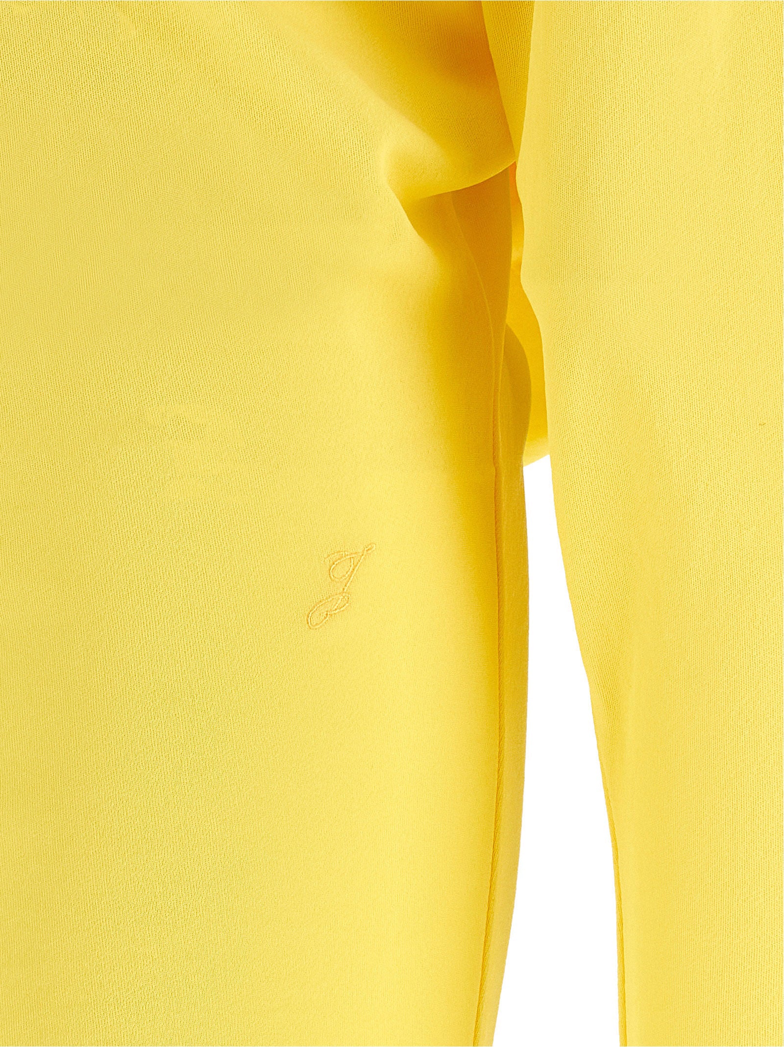 Experience the allure of Jacquemus with the 'La Robe Mistral' mini dress, a bicolor masterpiece in viscose that embodies sophistication and artistic elegance.