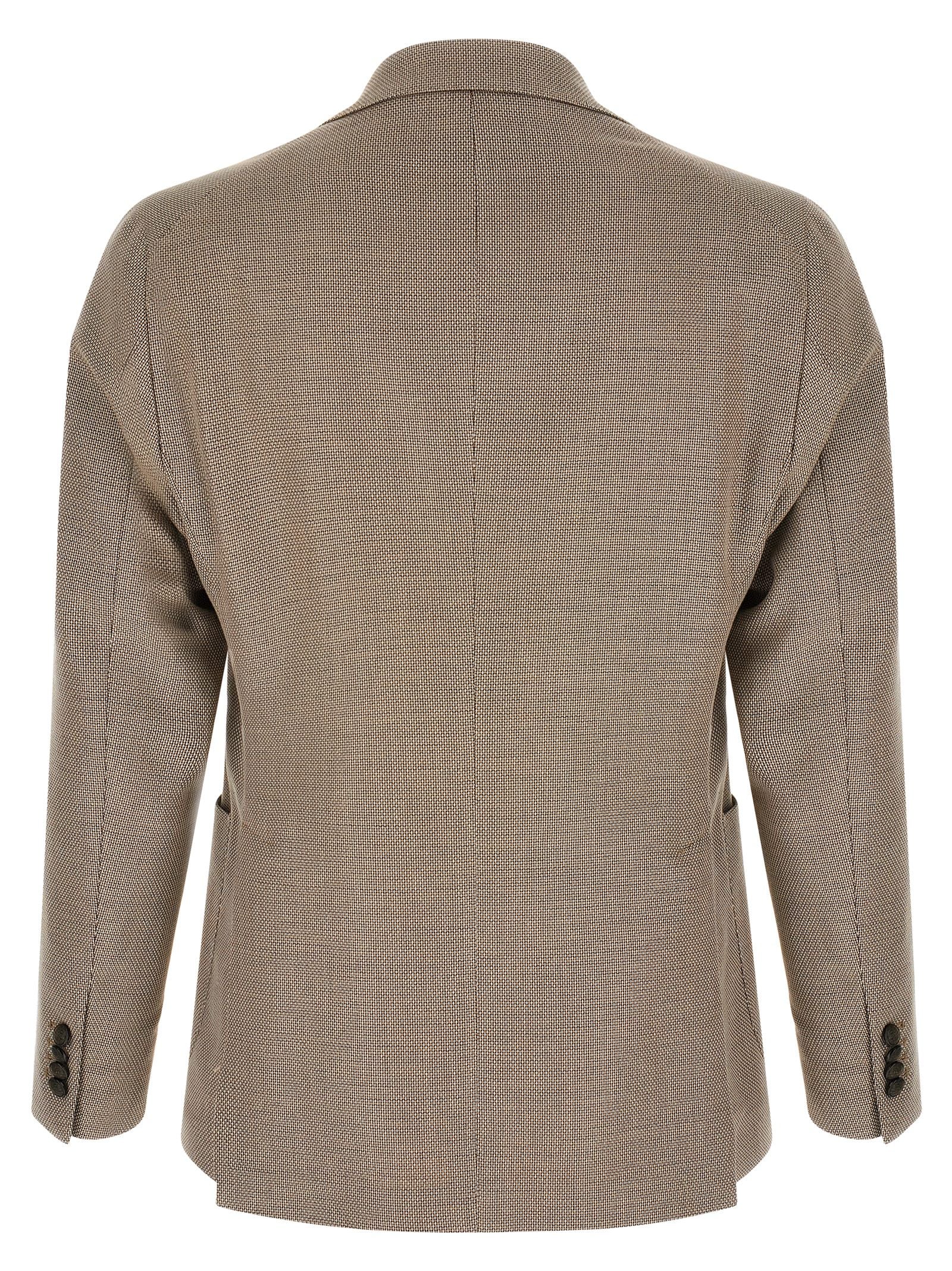 Indulge in the Tagliatore Brown Cotton Blazer, a masterpiece of Italian craftsmanship blending cotton and virgin wool, perfect for elevating any sophisticated ensemble.