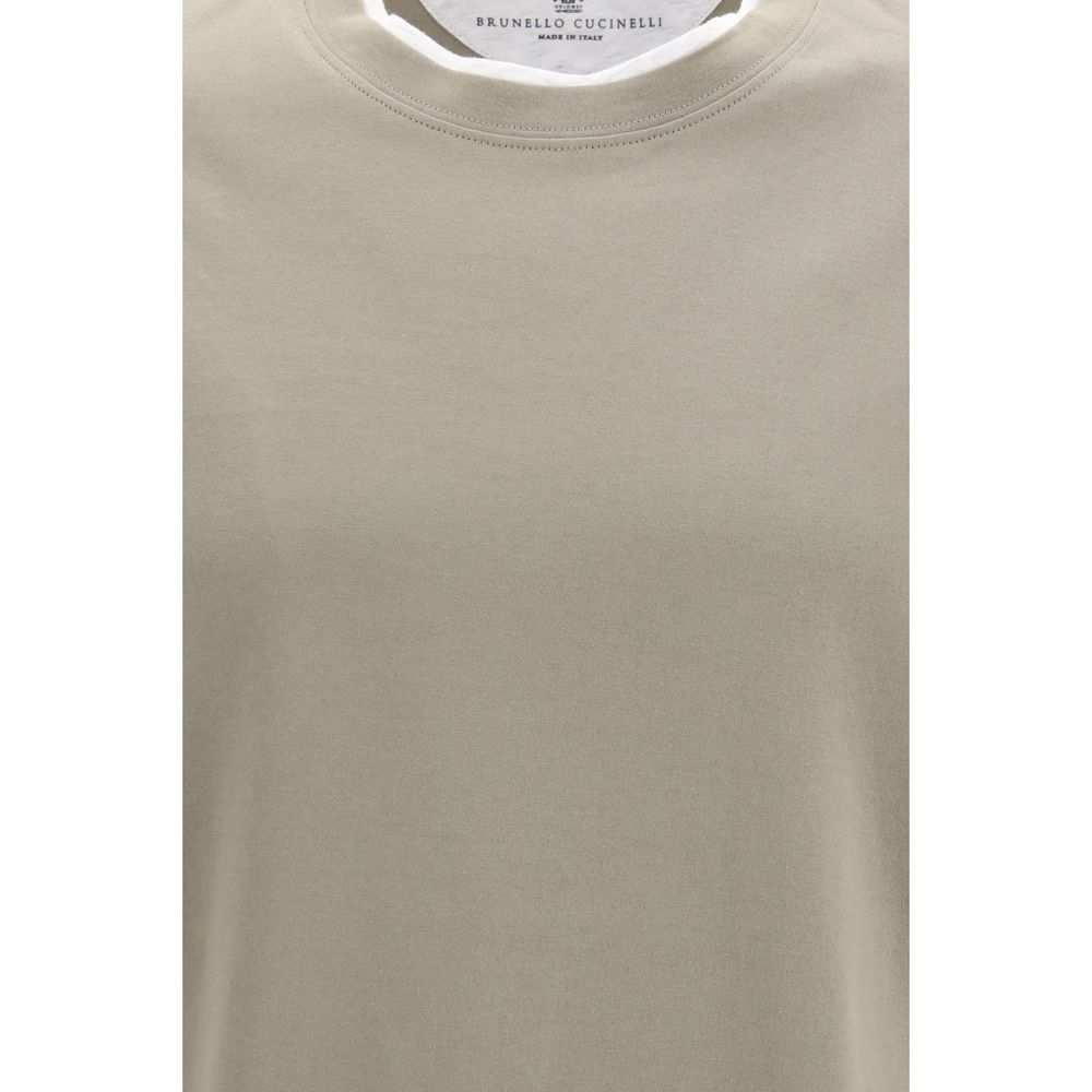 Experience the refined elegance of the Brunello Cucinelli Bicolor Cotton T-Shirt, crafted from luxurious cotton for timeless sophistication in every occasion.