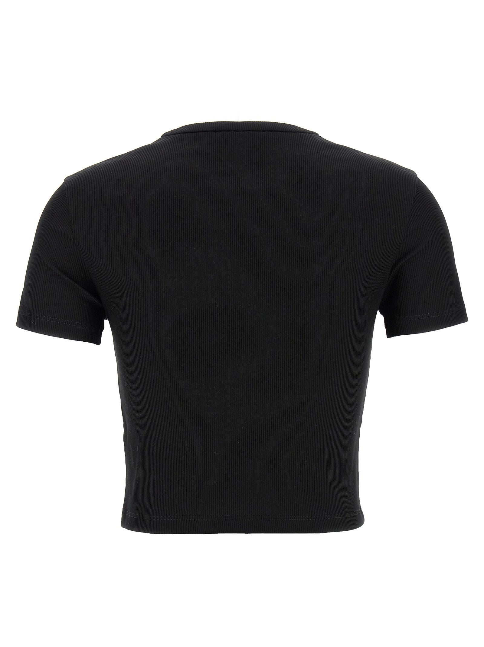 Experience the allure of Fendi's Black Cotton T-Shirt, a masterpiece of Italian craftsmanship blending luxury and comfort for the modern connoisseur.
