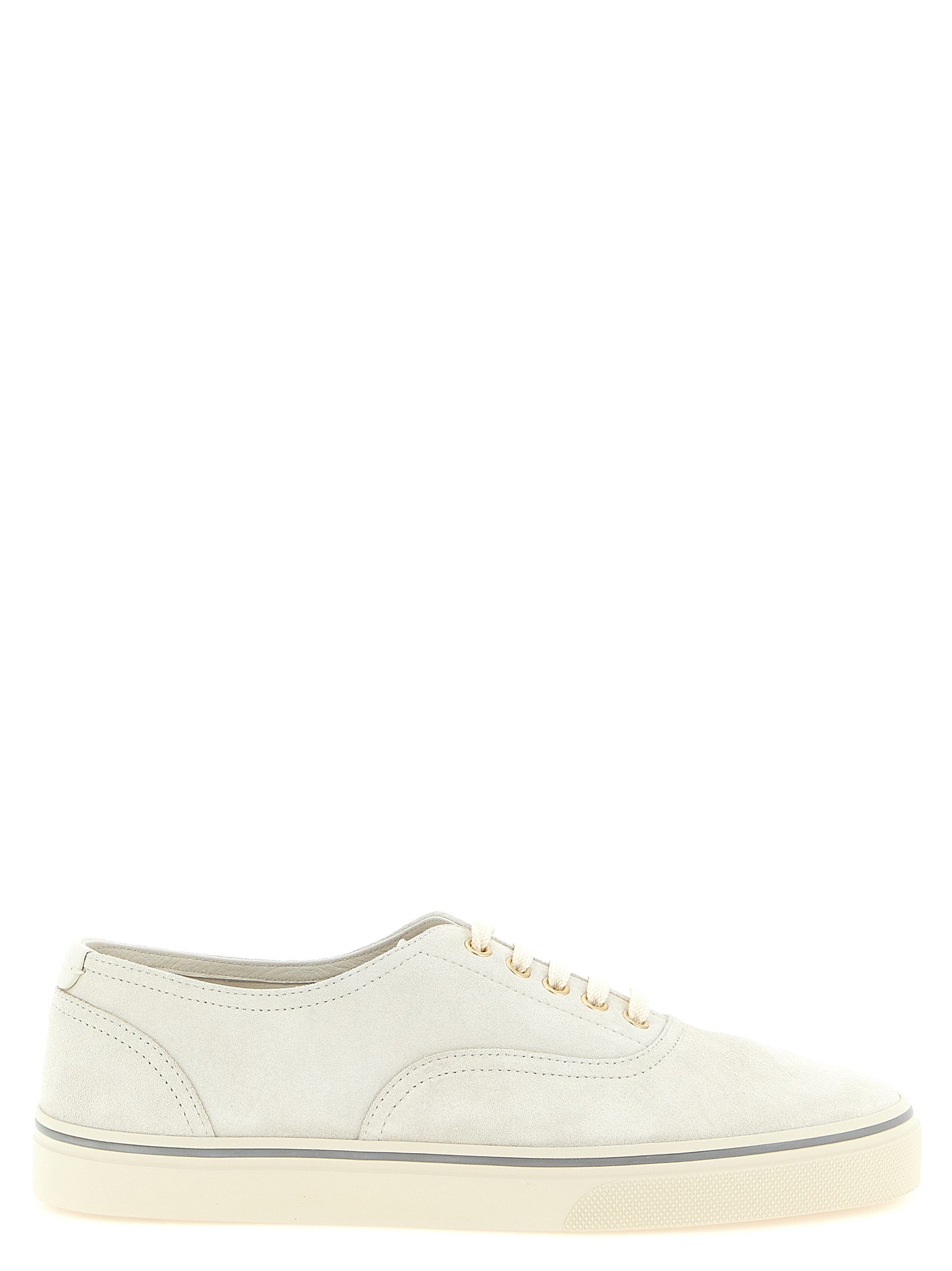 Experience the allure of Brunello Cucinelli's beige calfskin low top sneakers, where Italian craftsmanship meets luxurious elegance for the discerning individual.