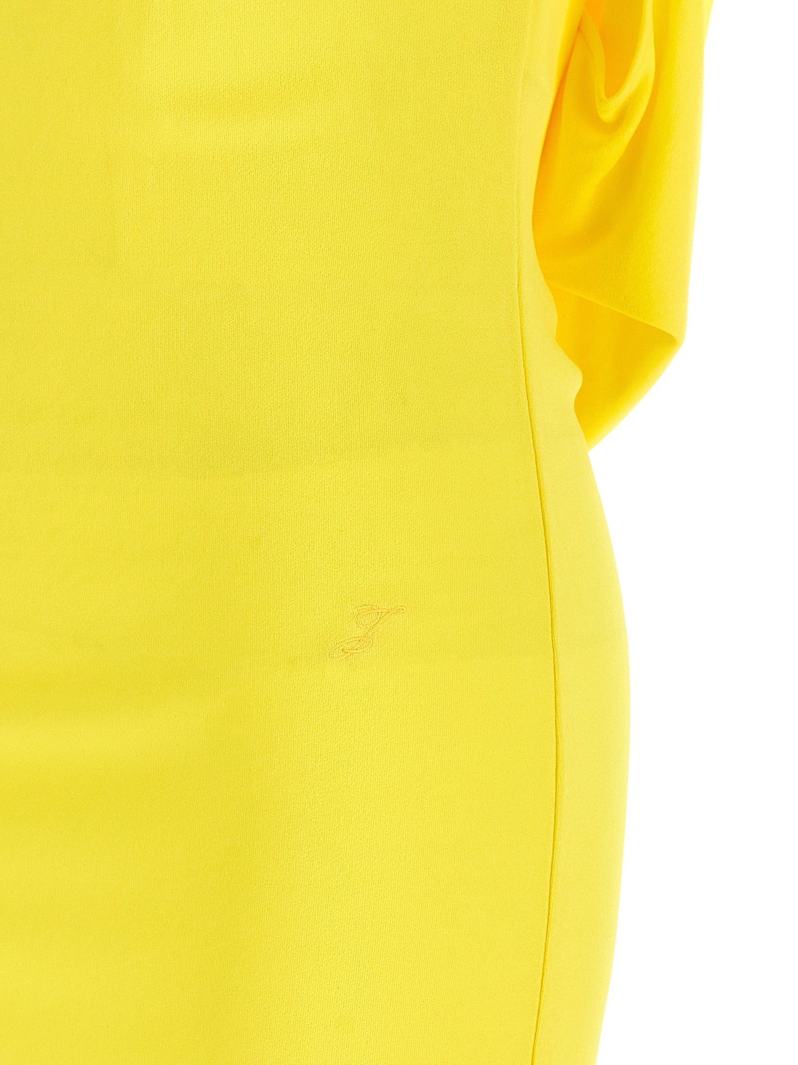 Elevate your wardrobe with the Jacquemus Bicolor Viscose Short Dress, a luxurious blend of fluid viscose and polyamide, embodying bold elegance and sophisticated allure.