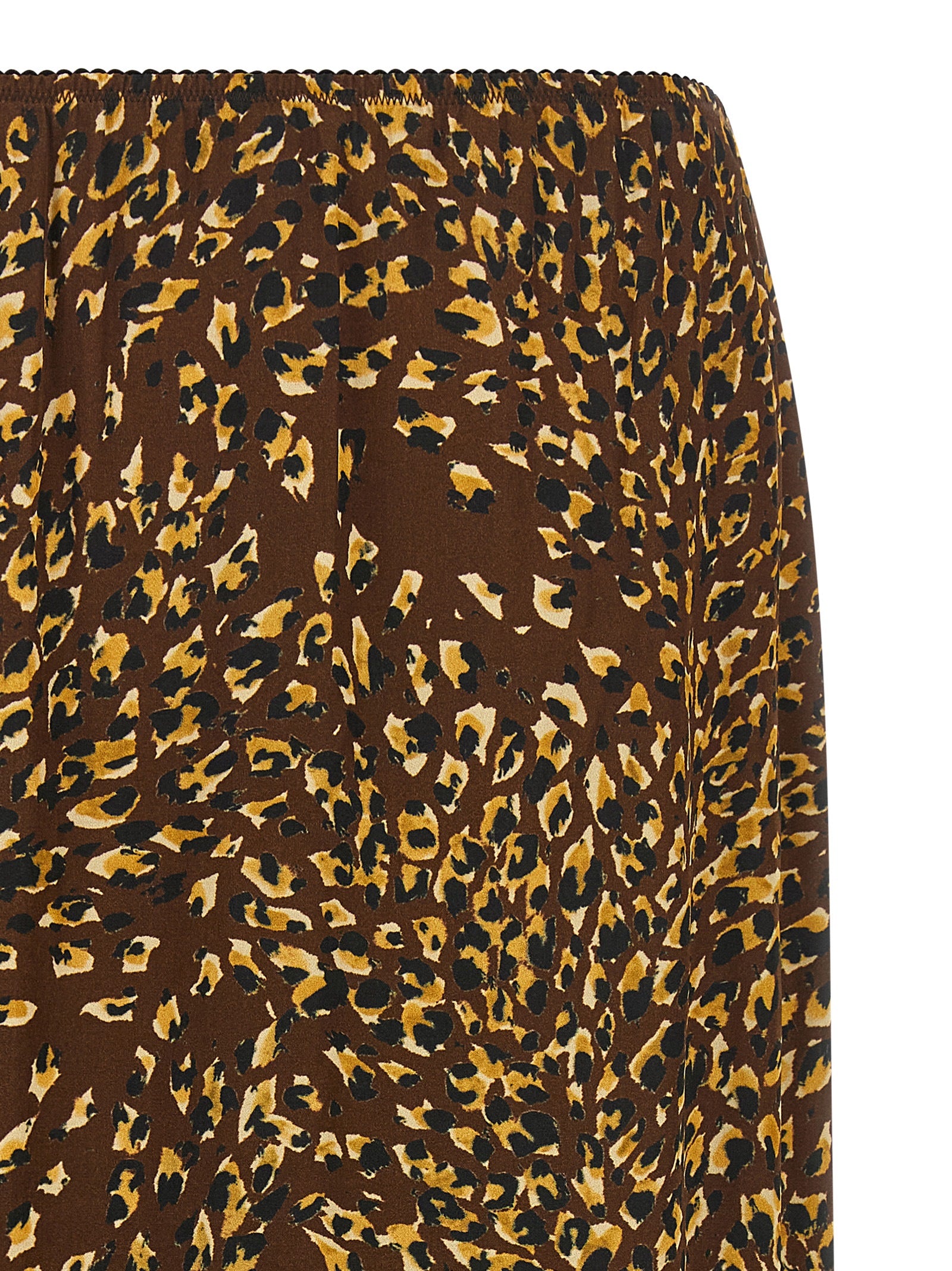 Discover the Twinset Brown Viscose Midi Skirt, a luxurious blend of elegance and bold design, crafted in Italy for those who embody sophistication and style.