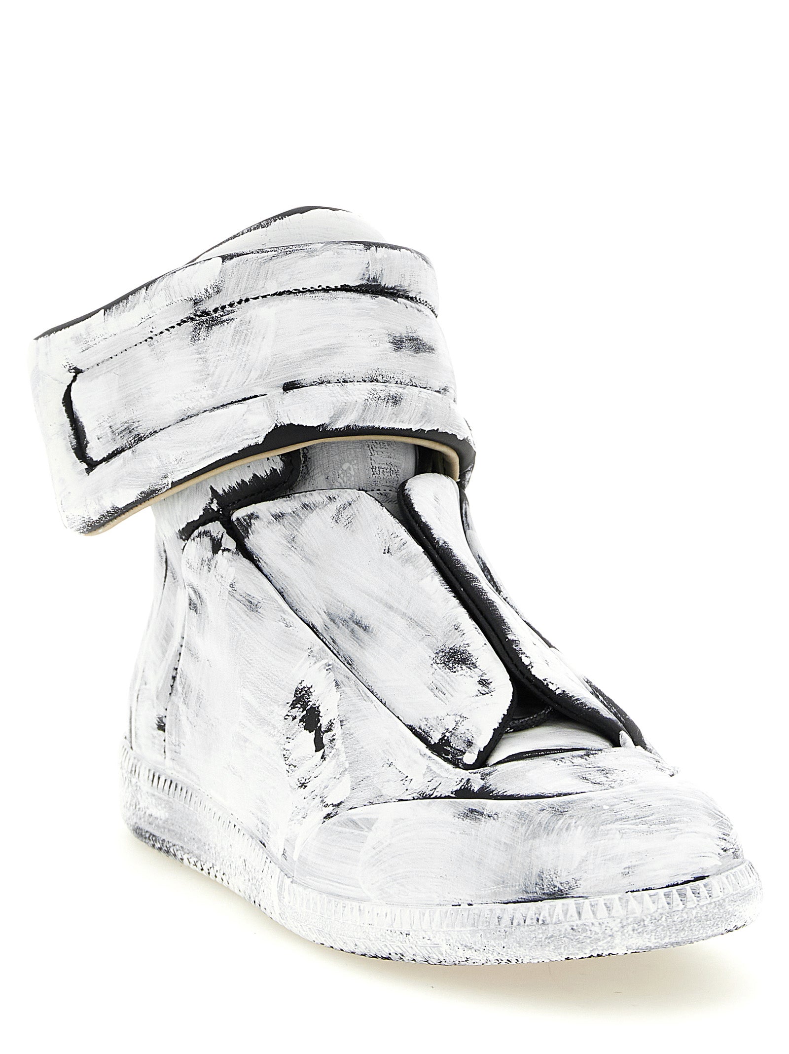 Experience the exquisite Maison Margiela Bicolor Calfskin Athletic Sneakers, where Italian craftsmanship meets avant-garde elegance, perfect for the discerning individual.