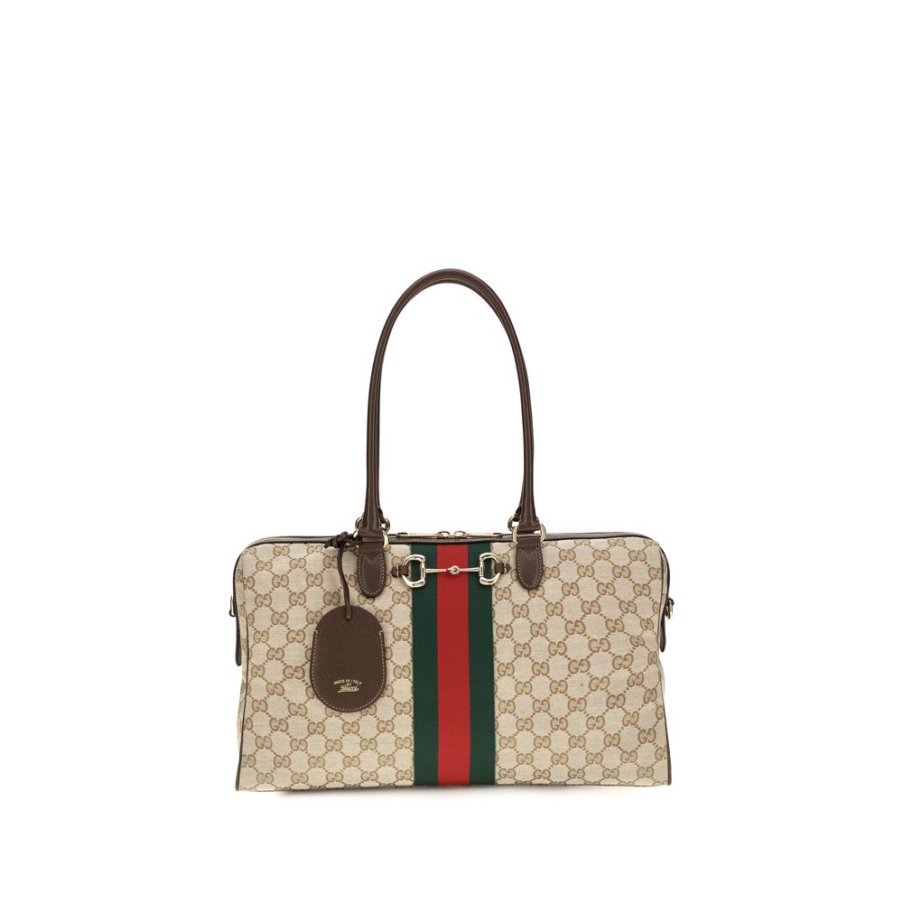 Discover the Gucci Beige Fabric Handbag, a masterpiece of craftsmanship from the AW26 collection, embodying timeless elegance and versatile sophistication for the discerning individual.