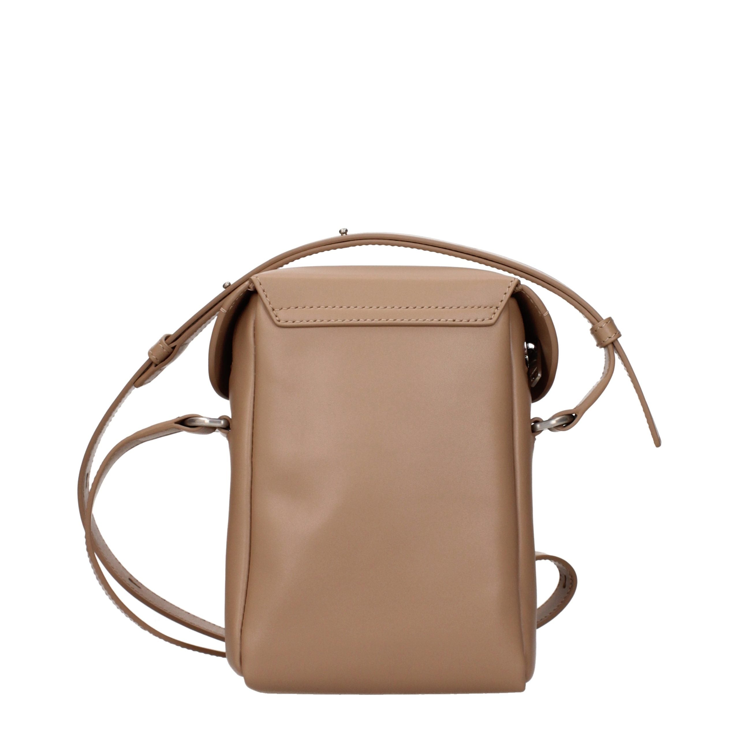 Discover the Jil Sander Brown Leather Crossbody Bag, a timeless blend of minimalist elegance and refined craftsmanship, perfect for the discerning individual.