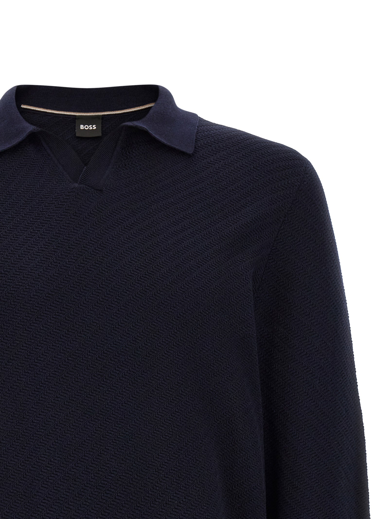 Elevate your wardrobe with the HUGO BOSS H-Lomarino polo shirt, a navy blue cotton masterpiece that embodies sophistication and timeless elegance for the discerning individual.