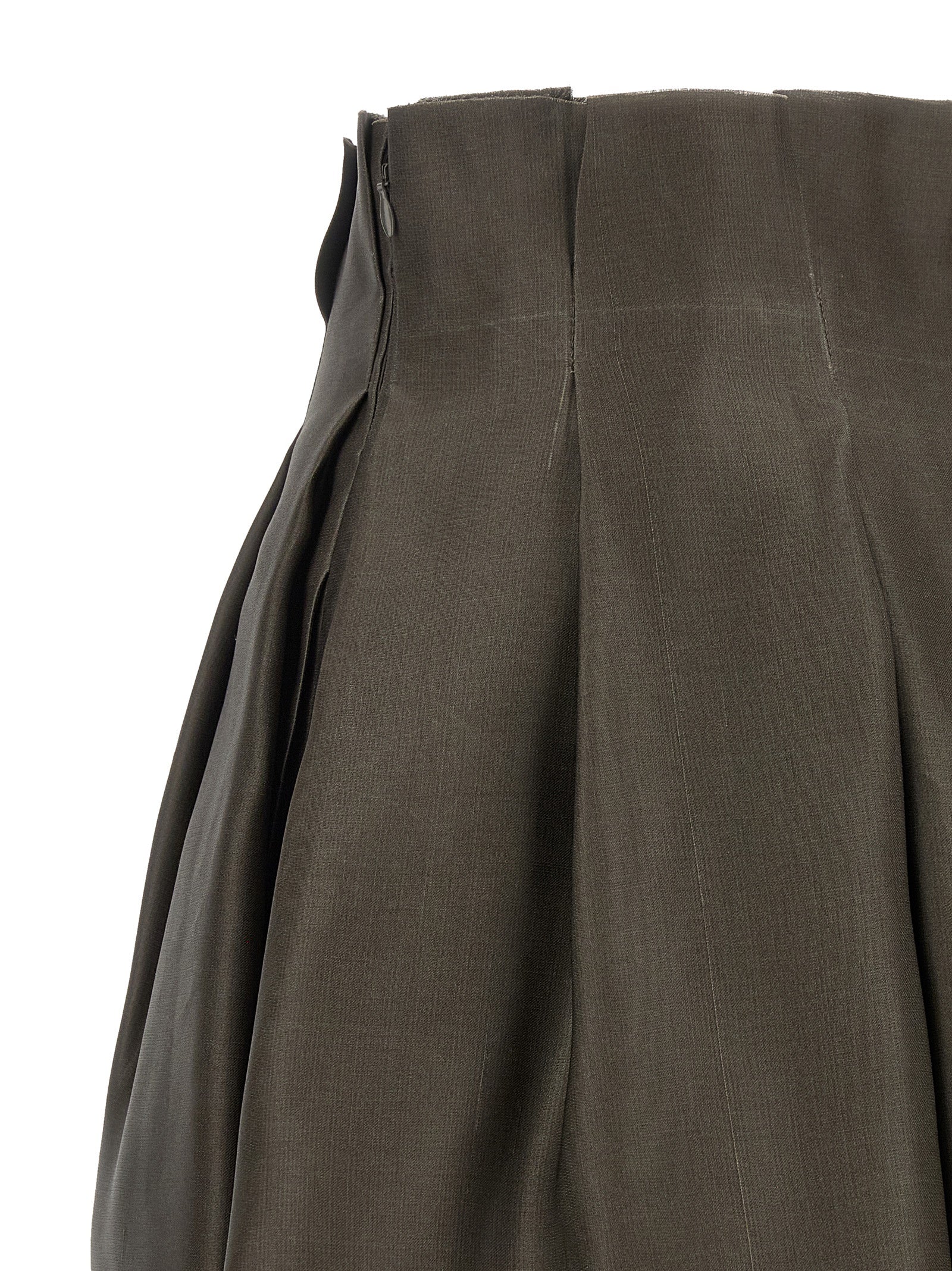 Elevate your wardrobe with the KHAITE Brown Silk Midi Skirt, a sculptural masterpiece of 100% Shantung silk organza that embodies timeless elegance and sophistication.
