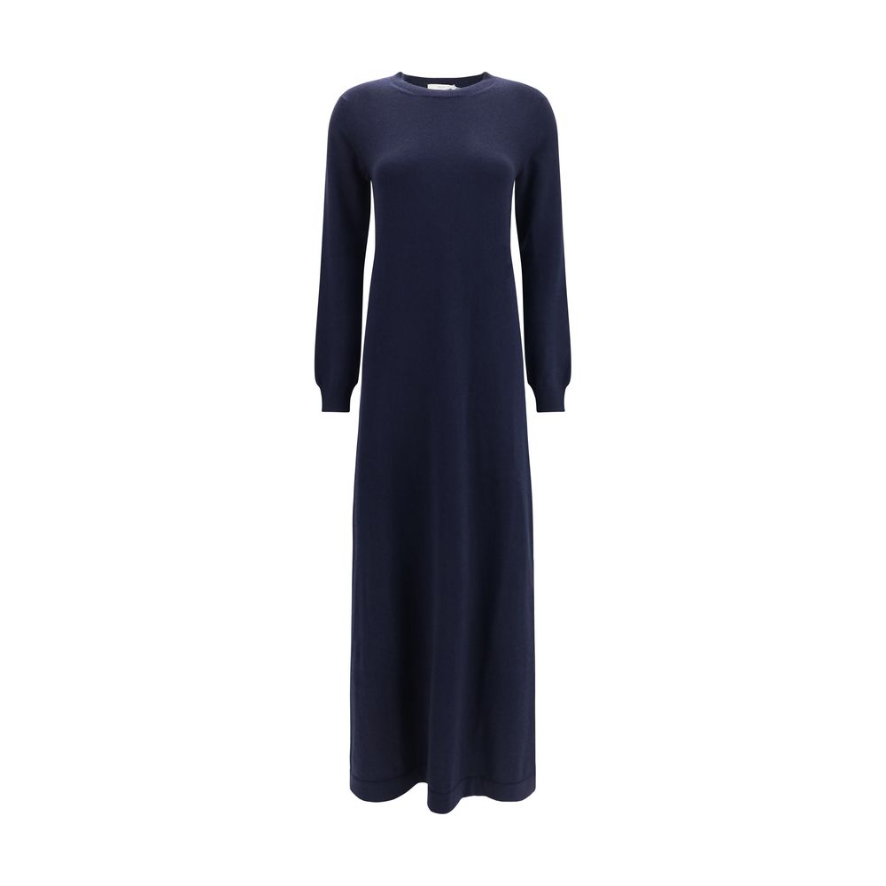 Indulge in the Malo Blue Cashmere Casual Dress, a masterpiece of soft cashmere, featuring a refined silhouette and exquisite craftsmanship for timeless elegance.