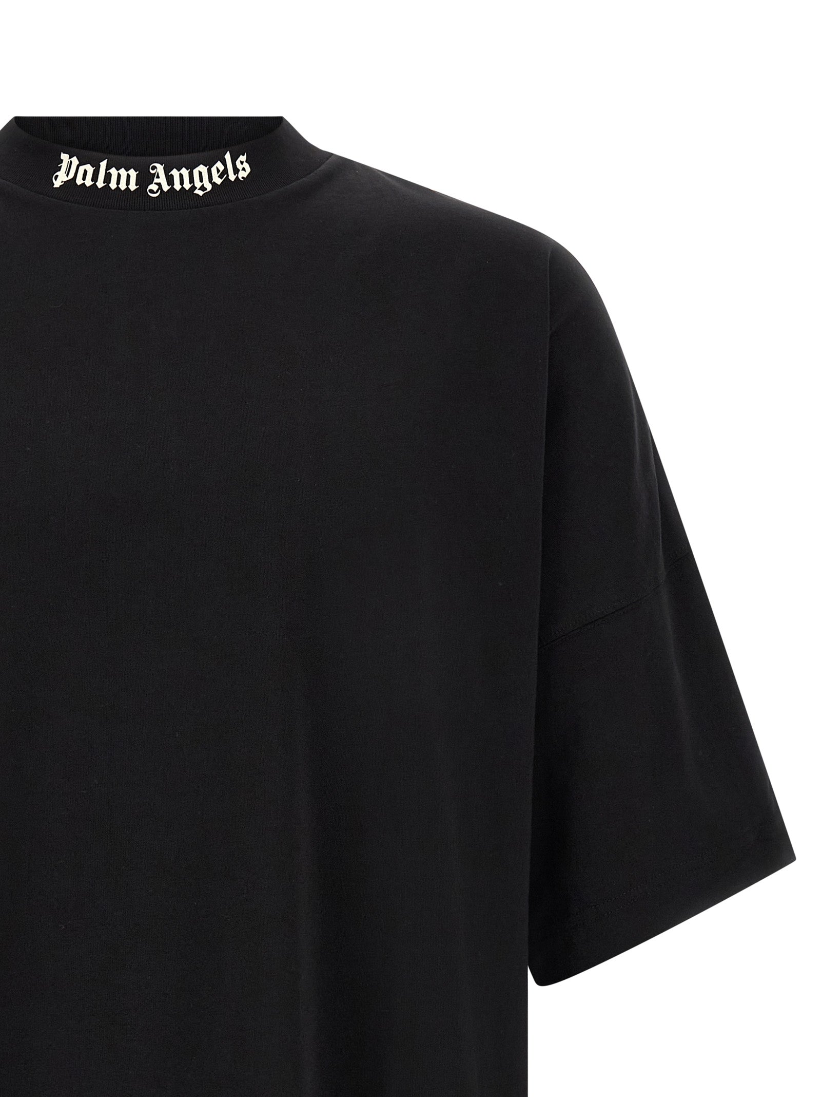 Experience the allure of the Palm Angels Black Cotton T-Shirt, where oversized elegance meets iconic branding, perfect for those who embody timeless sophistication.