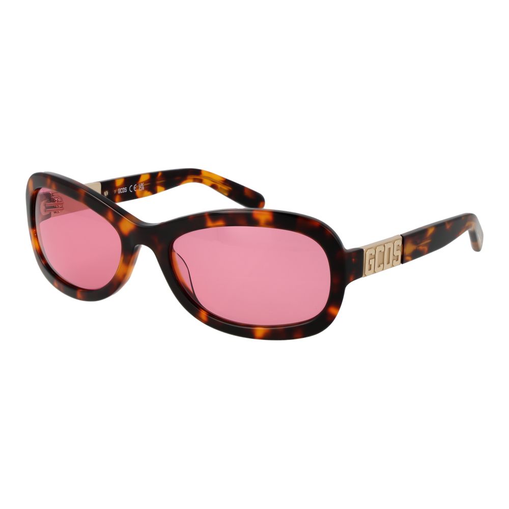 Discover the GCDS Brown Acetate Sunglasses, a luxurious blend of superior craftsmanship and timeless elegance, offering 100% UV protection for the discerning individual.