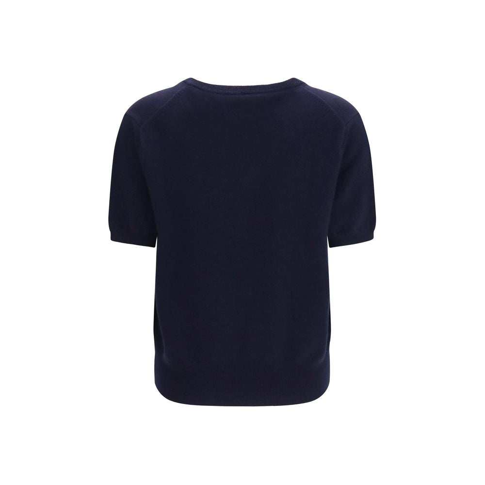 Elevate your wardrobe with the Extreme Cashmere N°490 Martina Sweater, a luxurious cashmere blend masterpiece that embodies elegance and sophistication for every occasion.