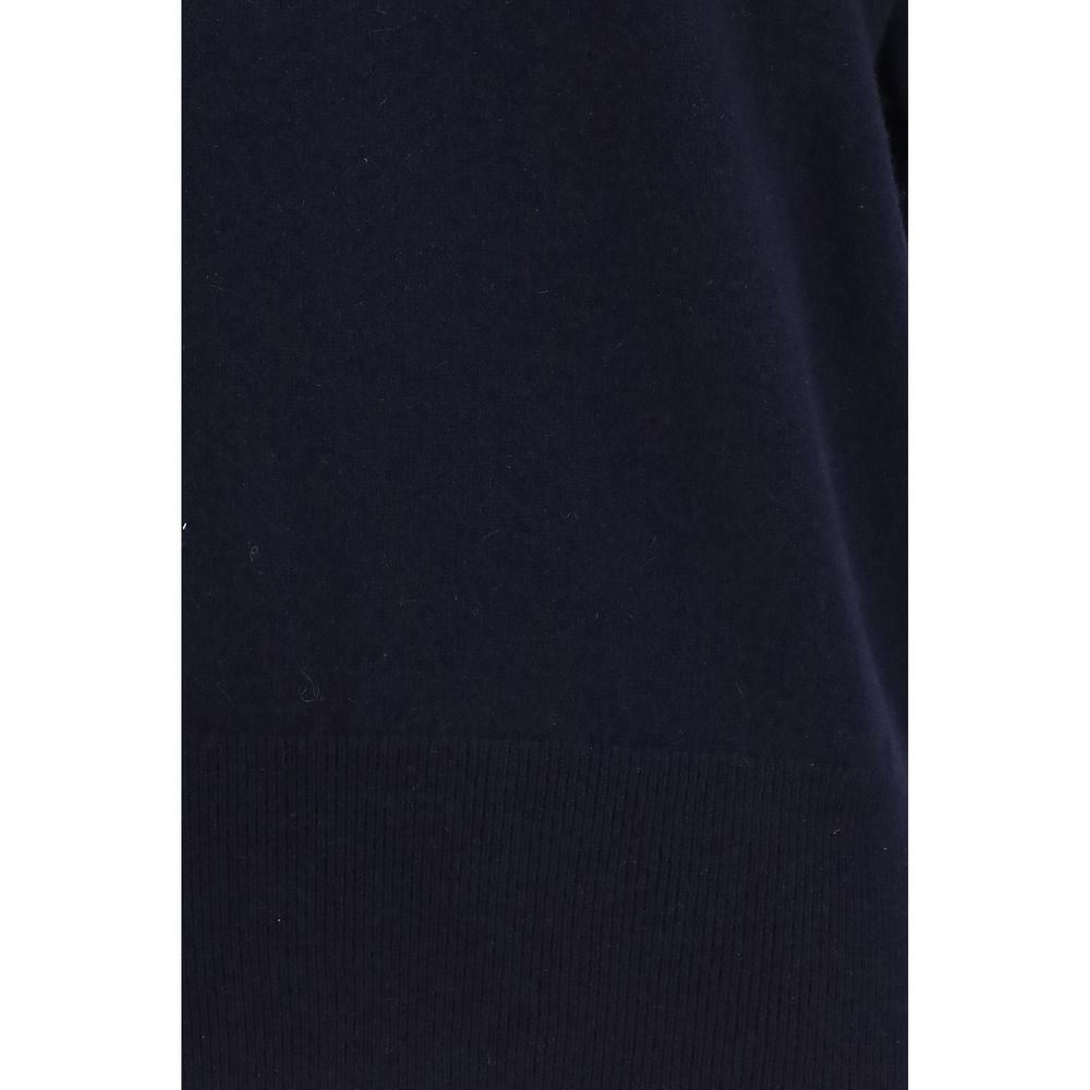Indulge in the exquisite N°490 Martina cashmere blend Sweater by Extreme Cashmere, a timeless piece that embodies elegance and comfort, perfect for any sophisticated wardrobe.