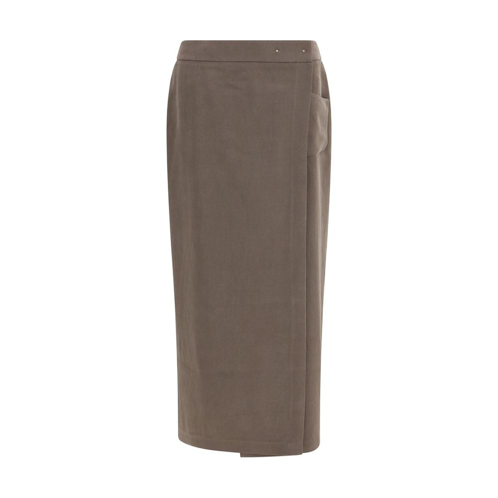 Indulge in the elegance of the Giorgio Armani Brown Silk Long Skirt, a masterpiece of silk and wool, embodying luxurious craftsmanship and timeless sophistication.