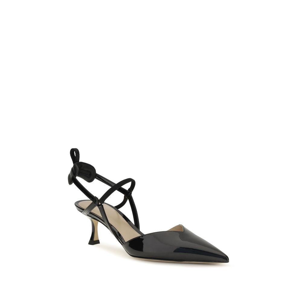 Elevate your style with Fendi's Black Calf Leather Bos Taurus High Heel Pumps, a masterpiece of Italian craftsmanship that embodies luxury and sophistication.