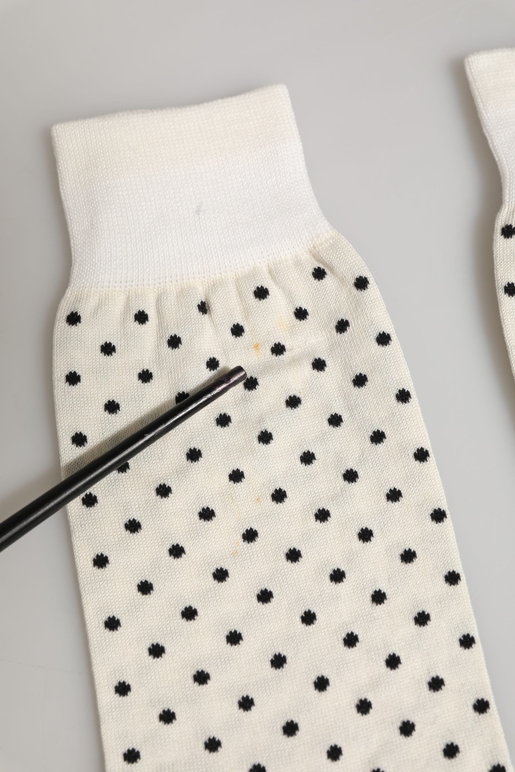 Dolce & Gabbana Off White Cotton Polka Dot Mid Calf Accessory Socks