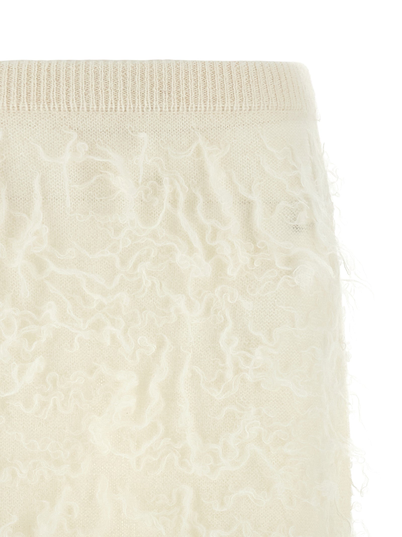 Elevate your winter wardrobe with the Fabiana Filippi White Fabric Midi Skirt, a luxurious blend of mohair and alpaca, embodying sophistication and timeless elegance.