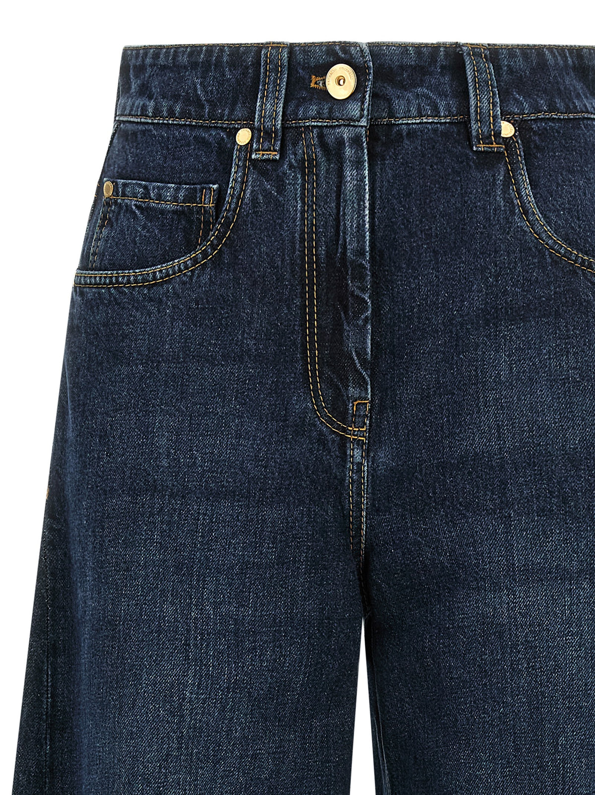 Experience the exquisite allure of Brunello Cucinelli's Blue Cotton Jeans, where Italian craftsmanship meets modern elegance, perfect for the discerning individual.
