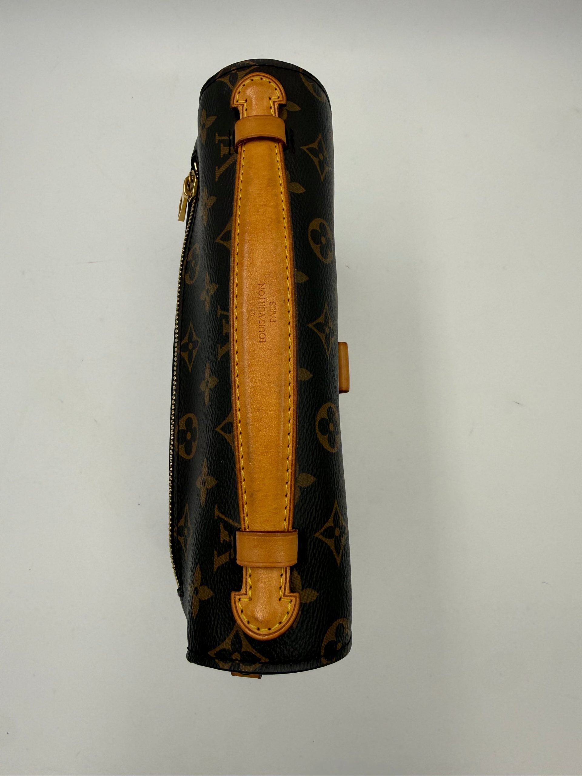 Louis Vuitton Metis Monogram Handbag - Timeless Luxury Investment