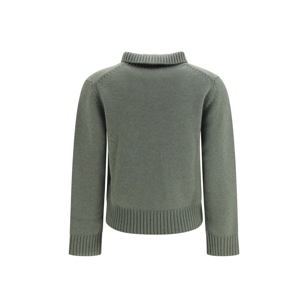 Experience the exquisite allure of the Extreme Cashmere Bicolor Cashmere Sweatshirt, crafted from 100% cashmere, embodying timeless elegance and unparalleled luxury.