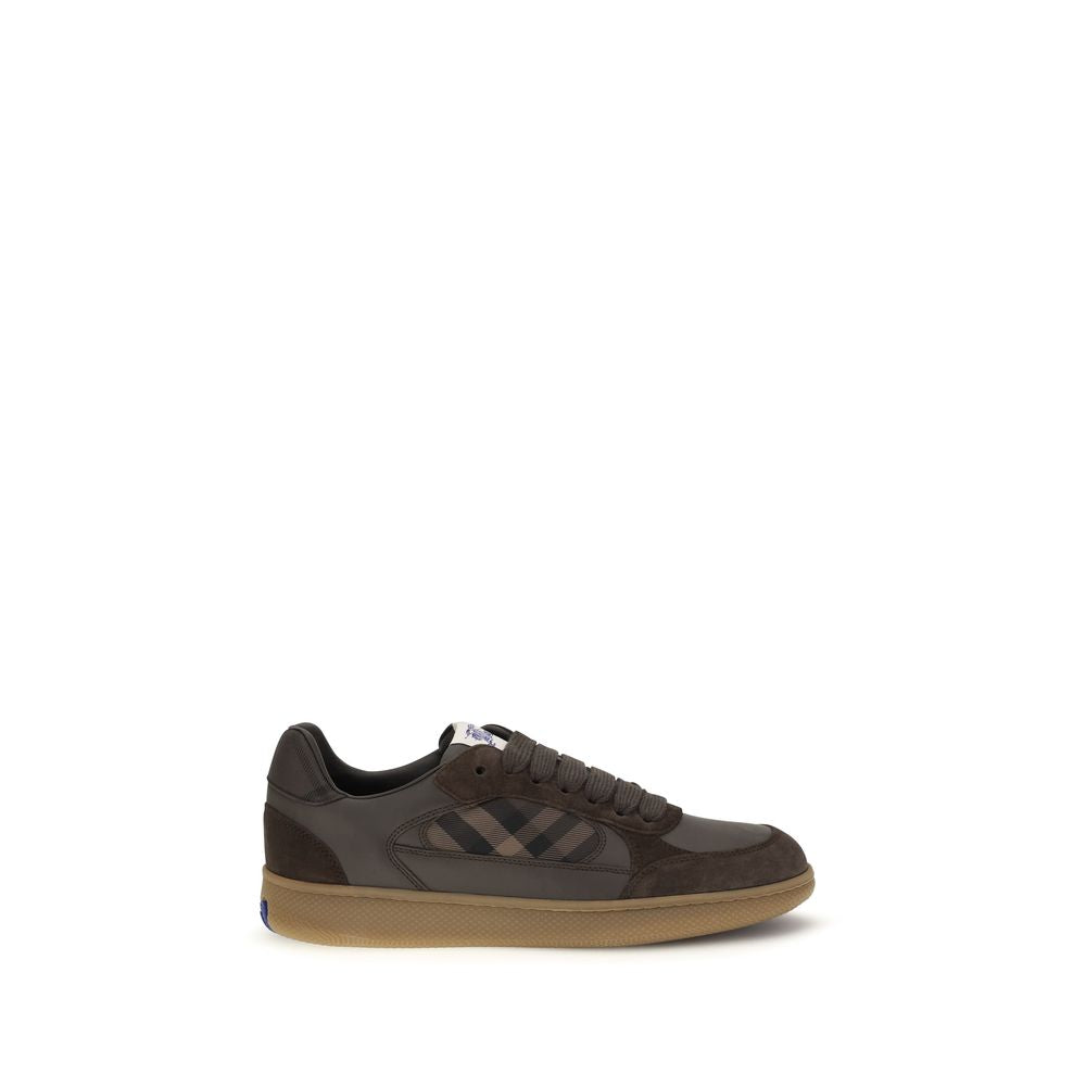 Elevate your style with Burberry's exquisite Brown Calf Leather Bos Taurus Athletic Sneakers, where sporty elegance meets luxurious craftsmanship for the discerning individual.