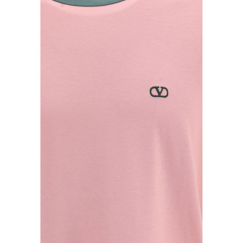 Indulge in the refined elegance of the Valentino Garavani Multicolor Cotton T-Shirt, crafted from luxurious cotton for a sophisticated, relaxed fit that embodies timeless style.