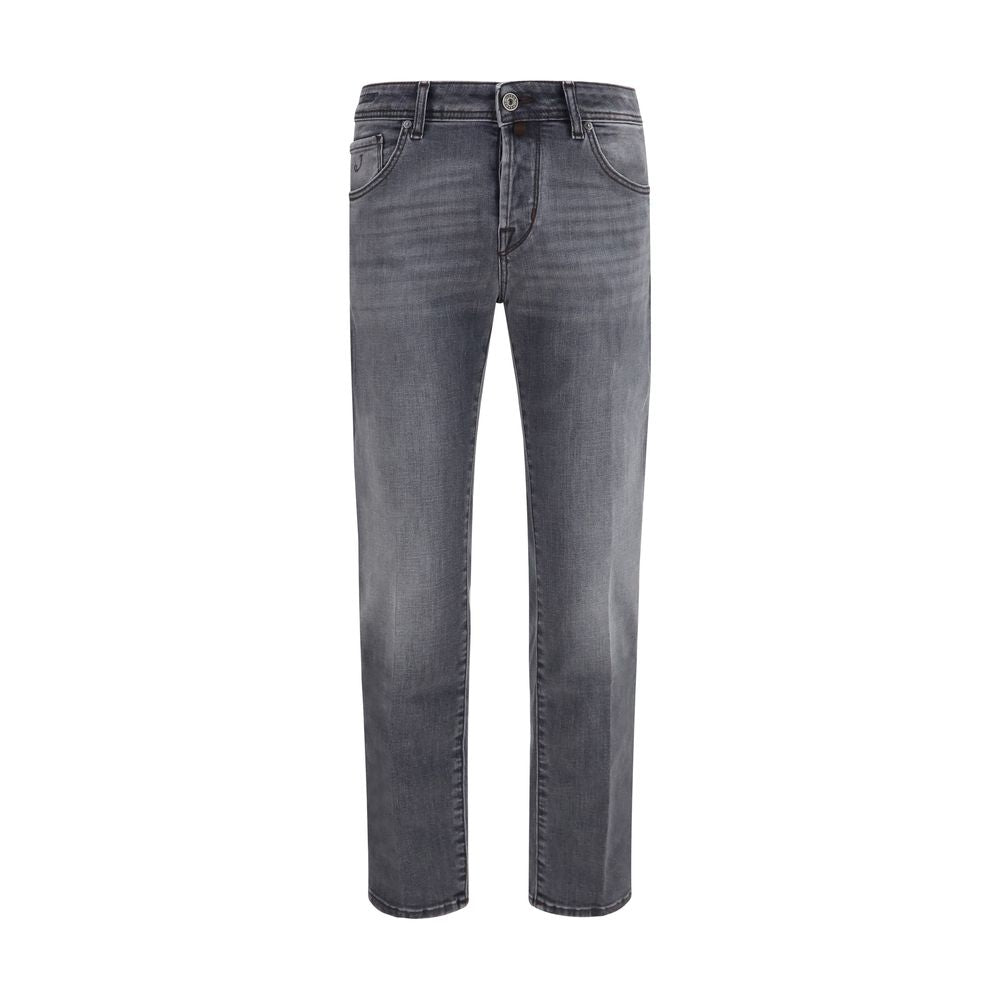 Discover the Jacob Cohen Gray Cotton Straight-Leg Jeans, a fusion of urban sophistication and timeless elegance, crafted for the discerning individual seeking effortless style.