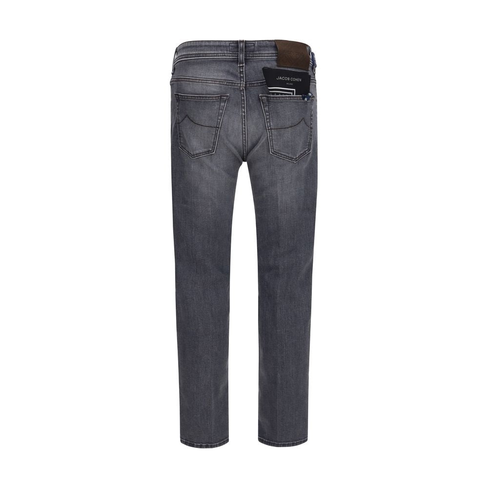 Indulge in the elegance of Jacob Cohen Gray Cotton Straight-Leg Jeans, a refined blend of 94% cotton and 6% elastane, embodying urban sophistication for the discerning individual.