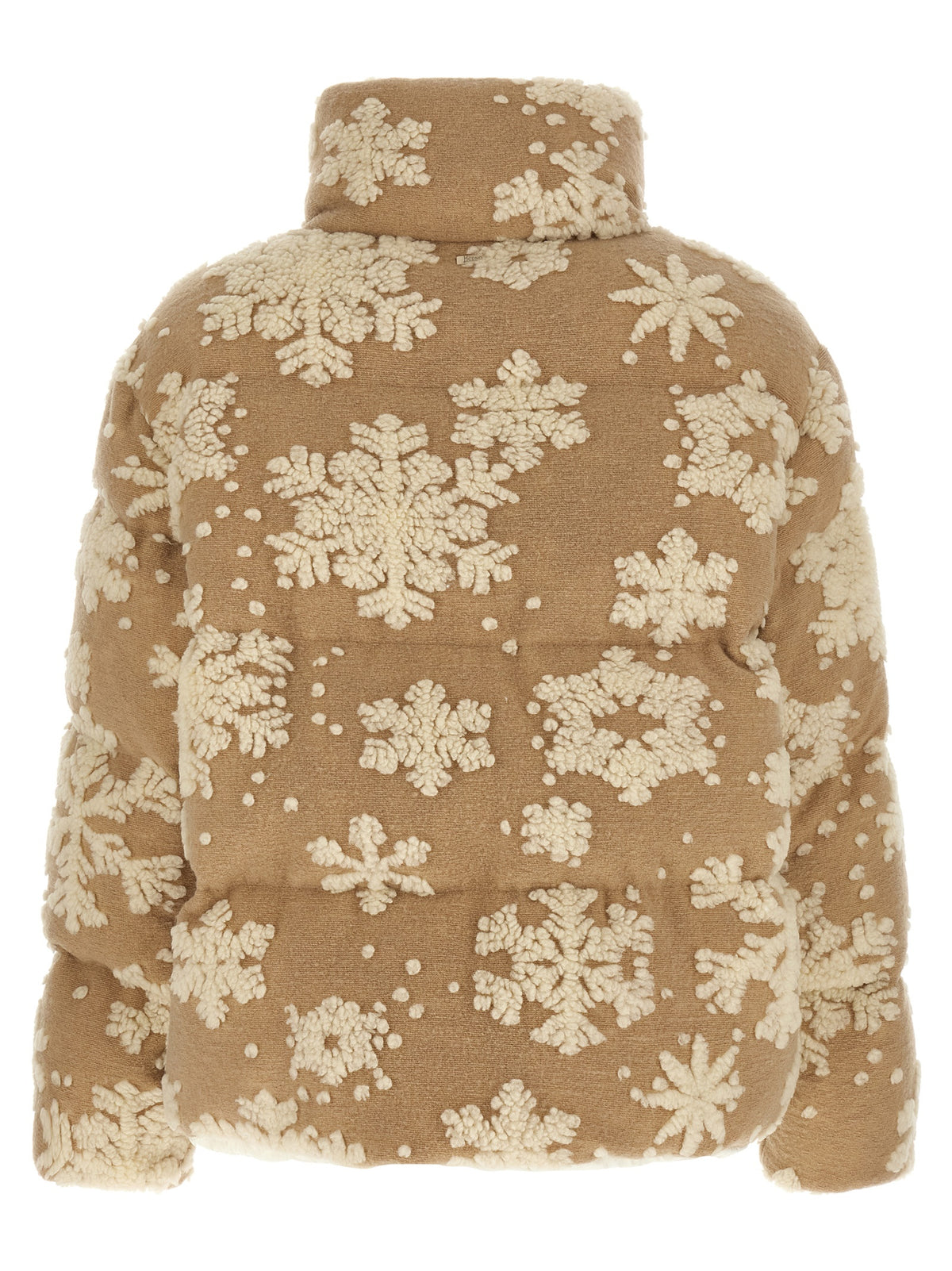 Indulge in the exquisite Herno ‘Snowflake’ down jacket, where technical mastery meets luxurious design, perfect for those who embrace elegance and sophistication.