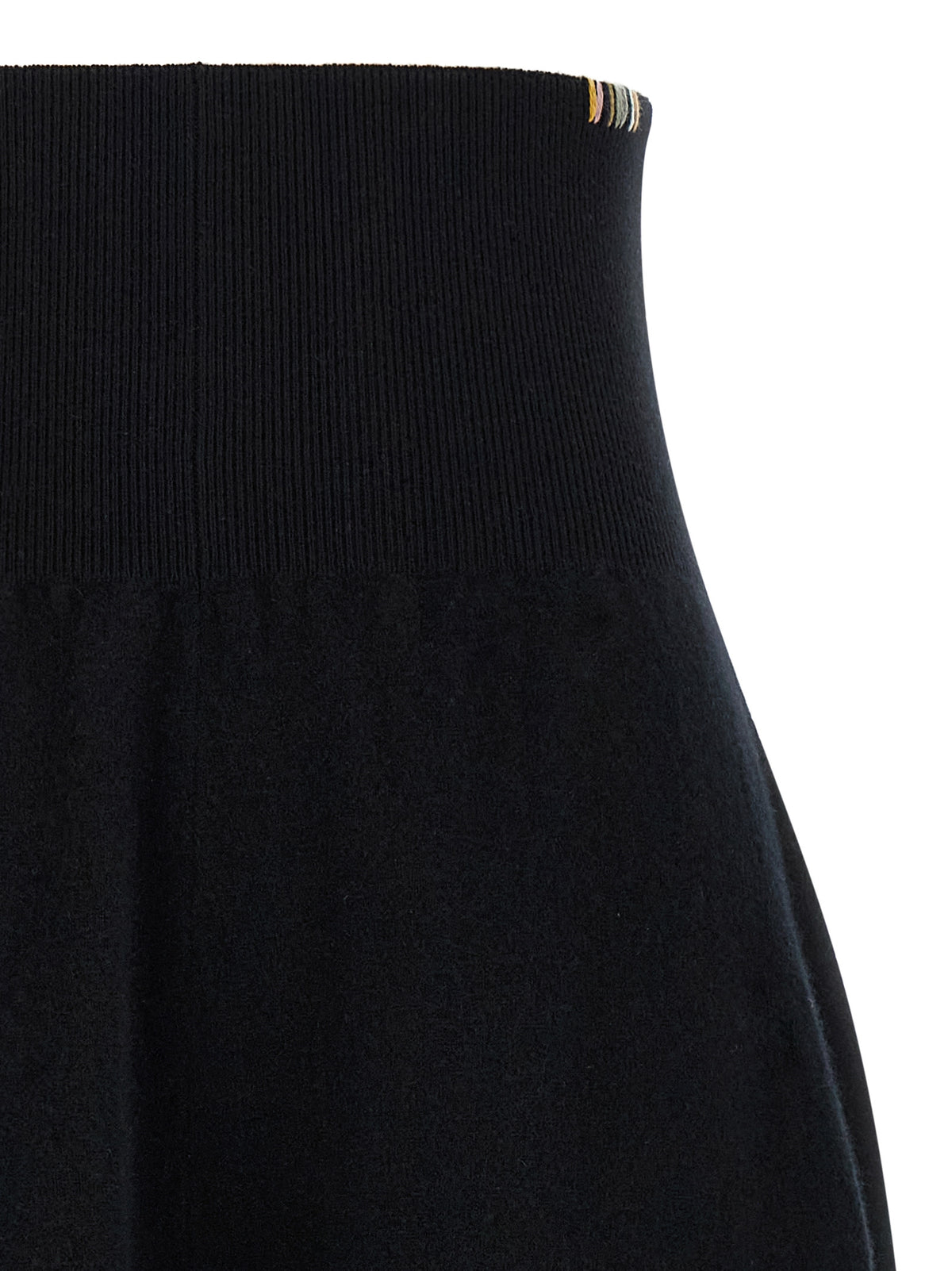 Elevate your wardrobe with the Extreme Cashmere Black Midi Skirt, a luxurious blend of cashmere and elegance, embodying timeless sophistication for every occasion.