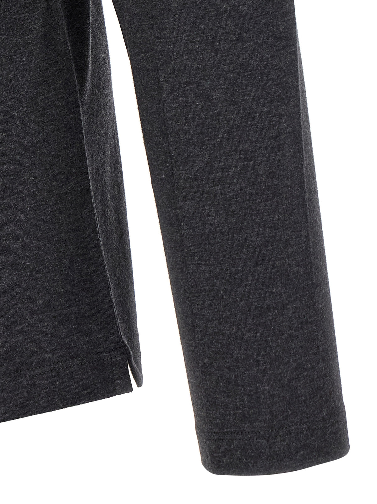 Elevate your style with the Brunello Cucinelli Gray Cotton T-Shirt, a masterpiece of minimalistic elegance crafted from pure cotton for timeless sophistication.