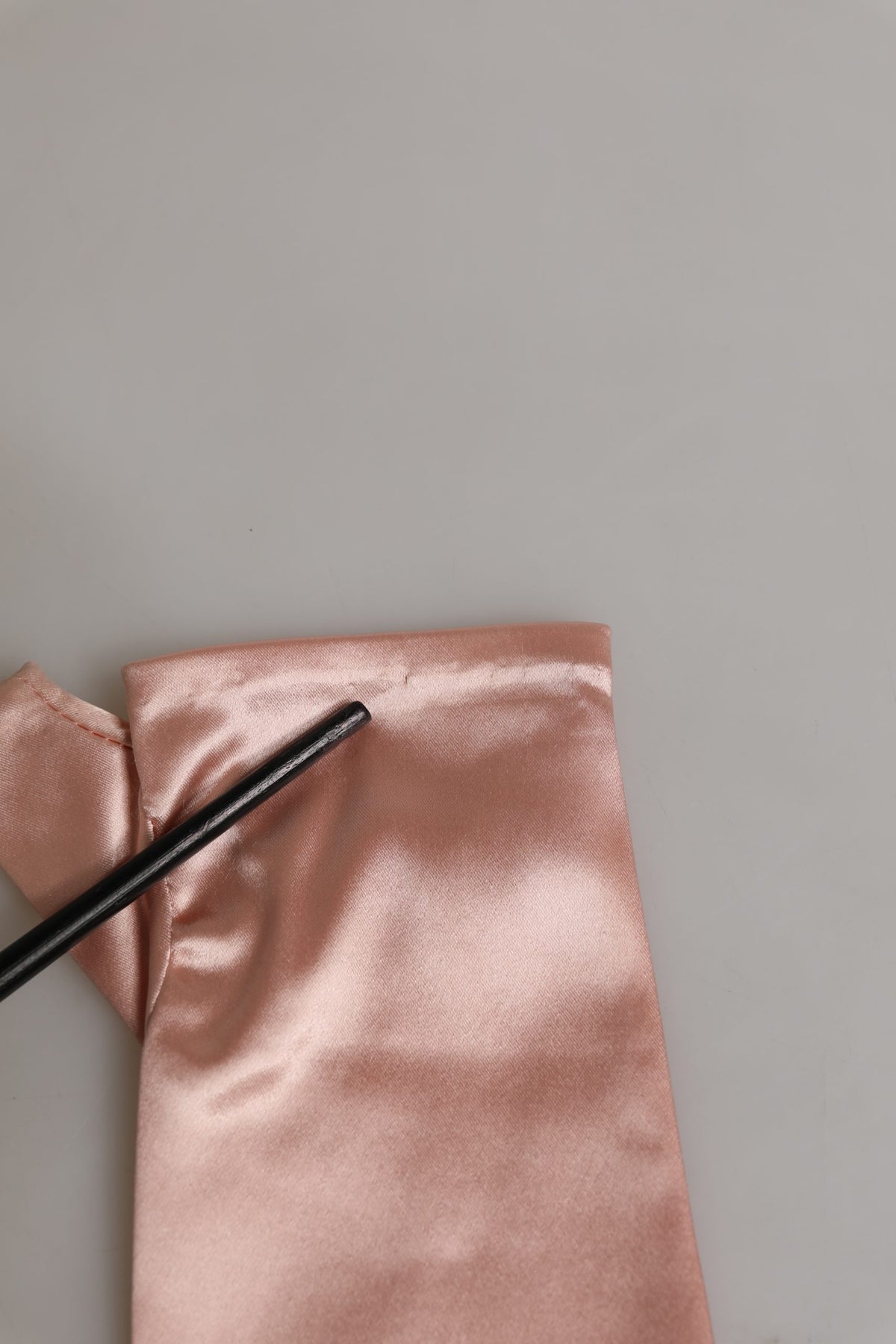 Dolce & Gabbana Pink Satin Long Opera Gloves - Timeless Elegance