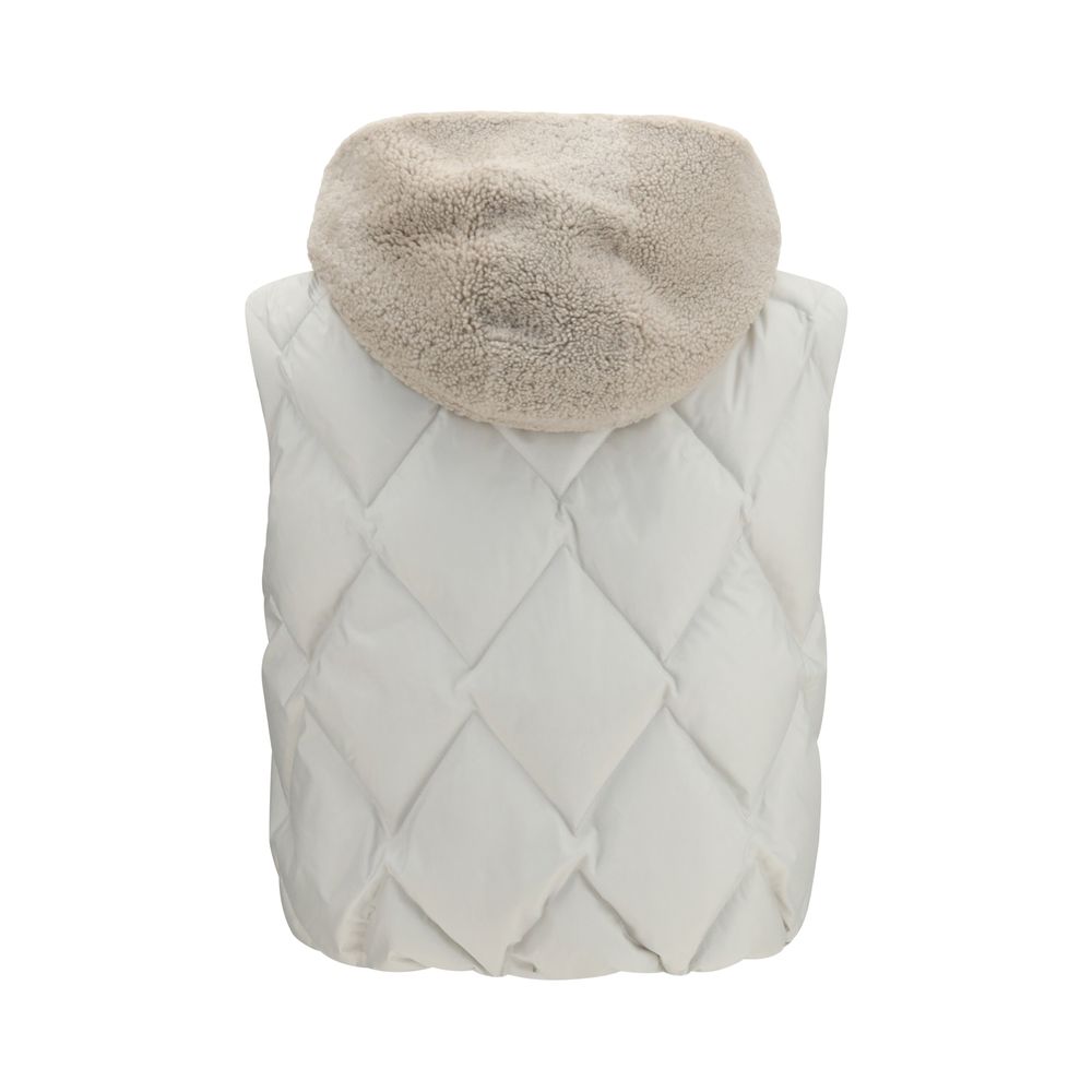 Discover the Brunello Cucinelli Gray Polyester Sleeveless Jacket, a luxurious blend of warmth and sophistication, perfect for the discerning individual seeking timeless elegance.
