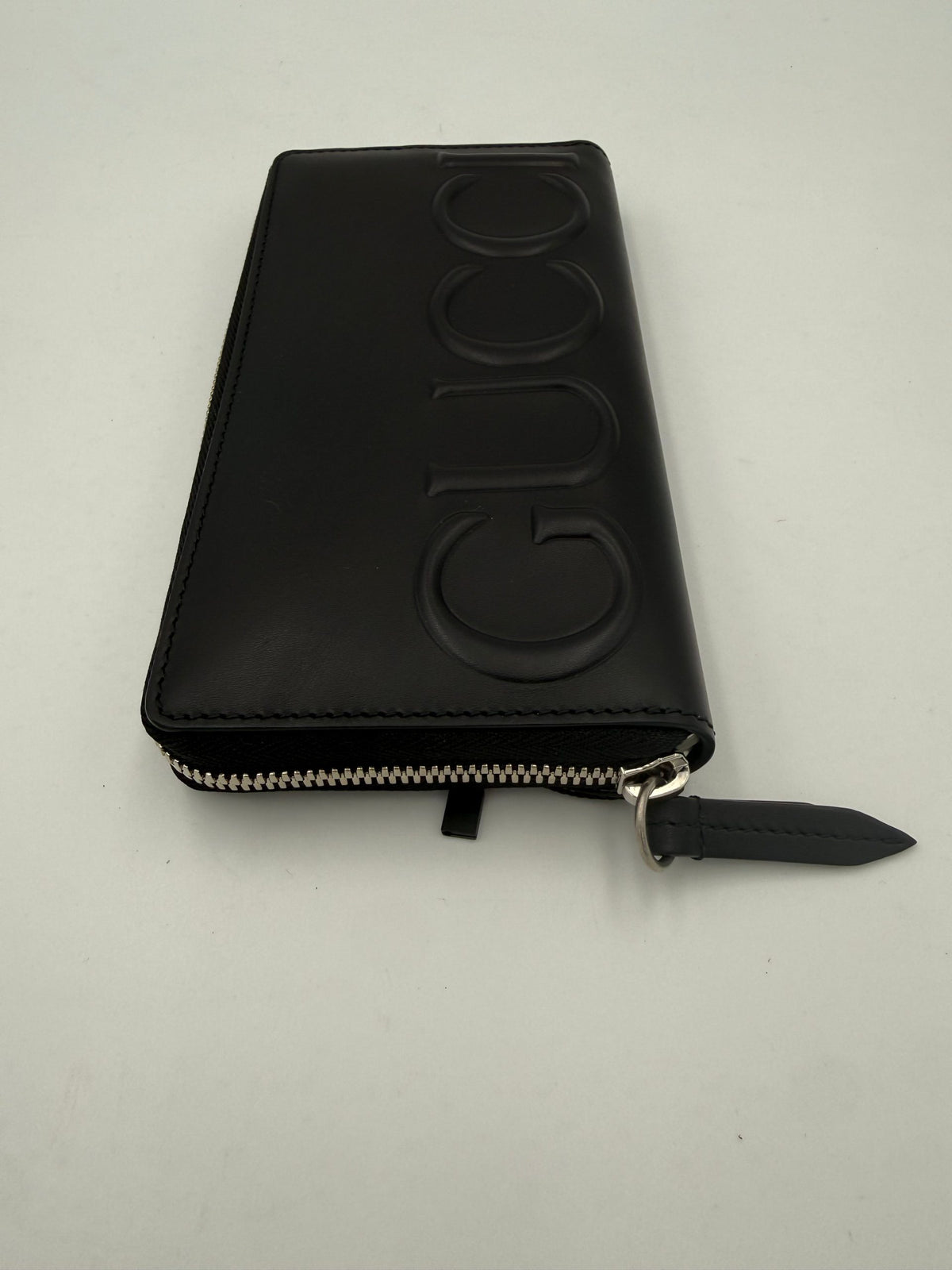 Gucci Black Leather Wallet - A Timeless Luxury Essential