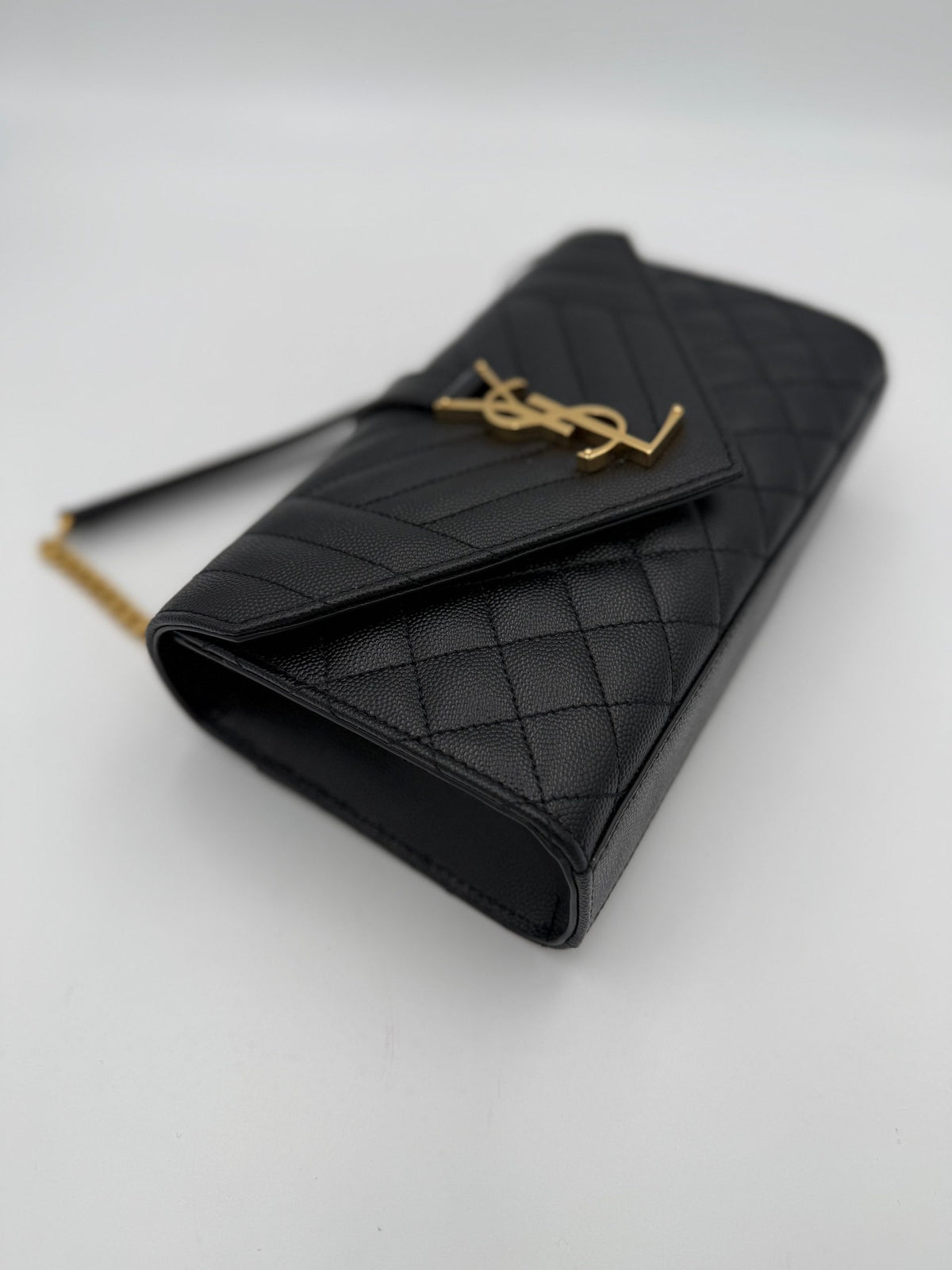 Saint Laurent Bicolor Leather Handbag - Timeless Luxury Redefined