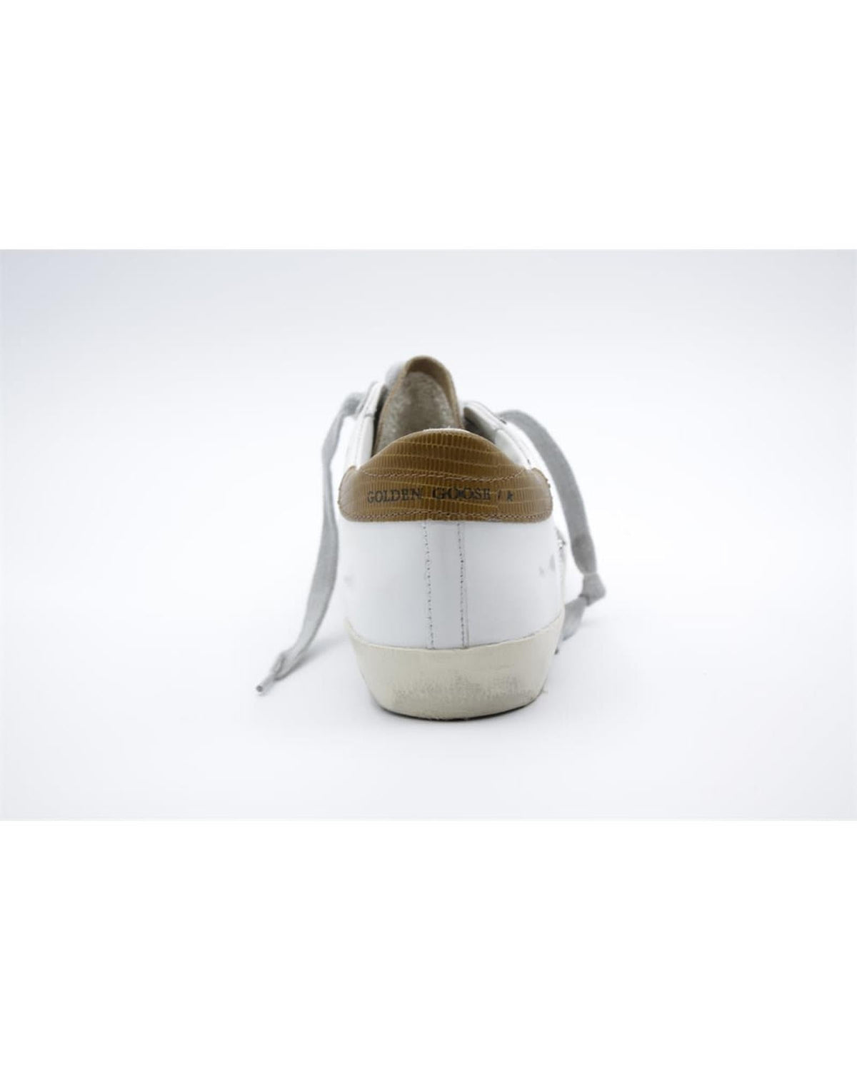 Golden Goose Low Top Sneakers in Luxurious Brown Leather