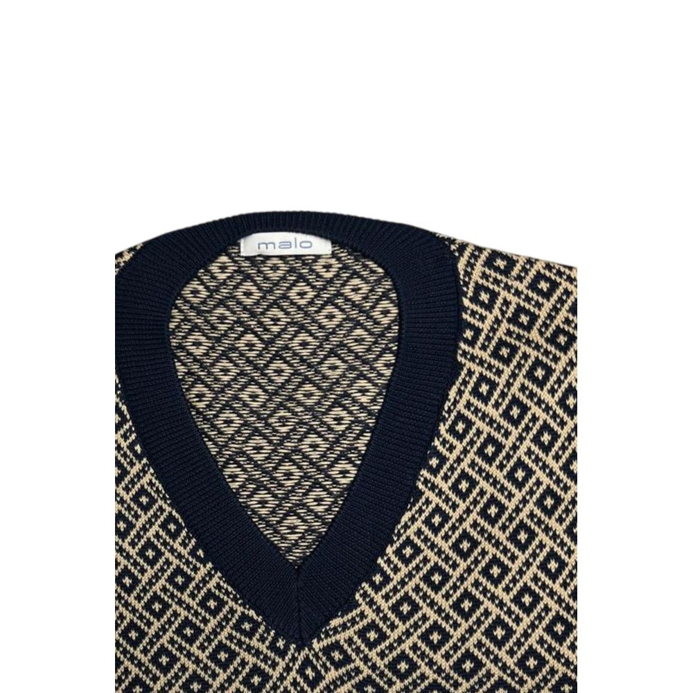 Indulge in the Malo Blue Cotton Men Sweater, a testament to Italian craftsmanship with its exquisite jacquard pattern, perfect for elevating your sophisticated allure.