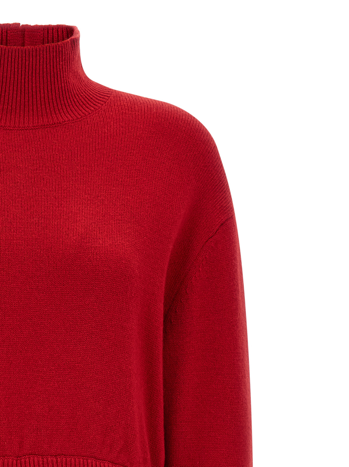 Elevate your elegance with the Polo Ralph Lauren Red Wool Long Dress, a masterpiece of luxurious craftsmanship in pure wool, perfect for timeless sophistication.