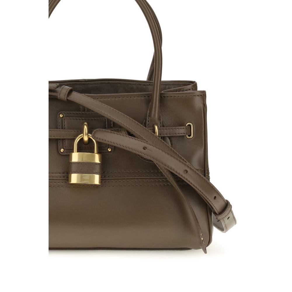 Chloé Brown Buffalo Leather Shoulder Bag - Timeless Luxury Elegance