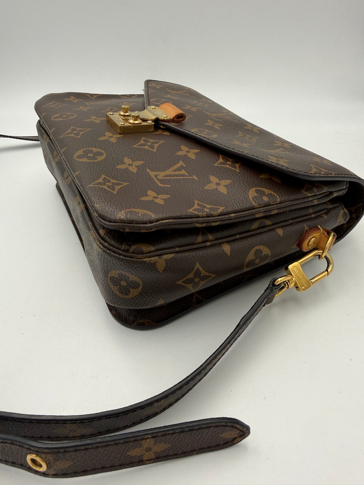 Louis Vuitton METIS Monogram Bag - Timeless Luxury Investment