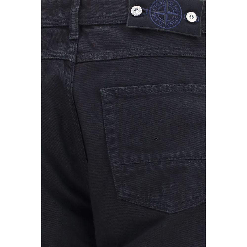 Elevate your style with Stone Island's Black Cotton Straight-Leg Jeans, crafted from luxurious 13 oz denim for a sophisticated, timeless silhouette.