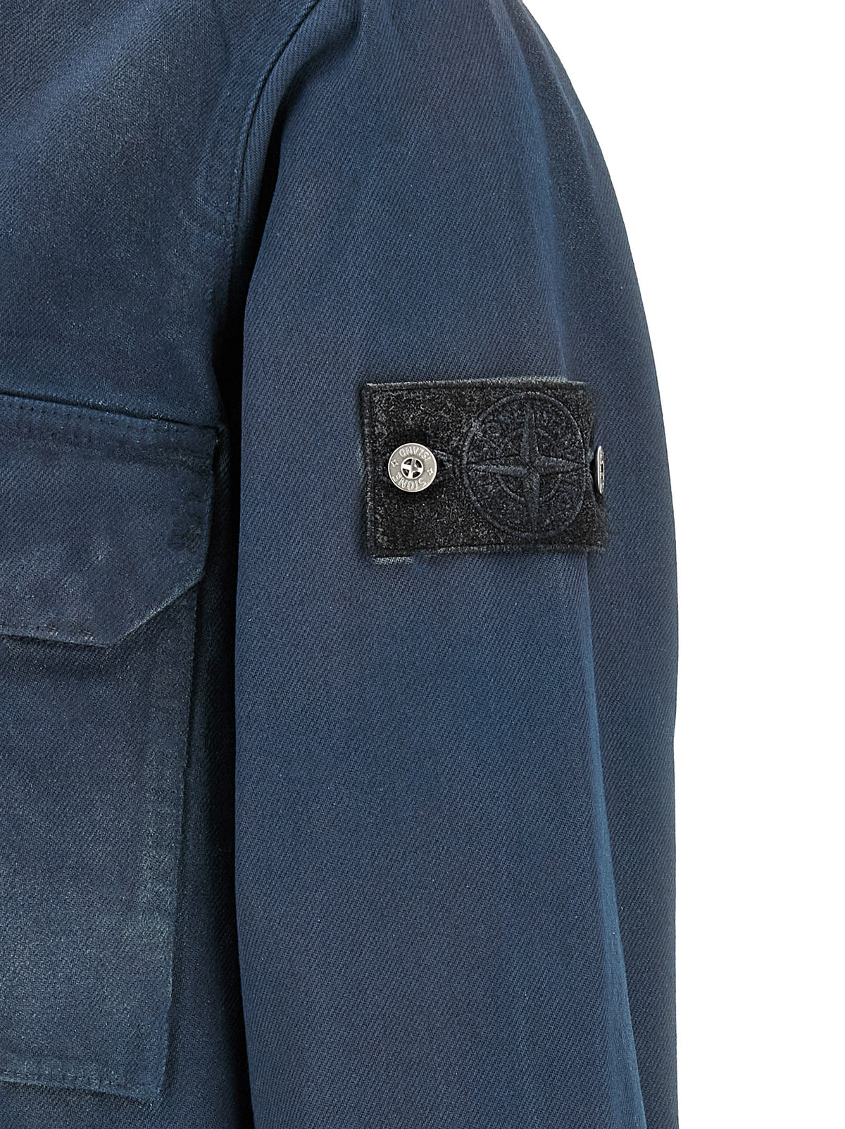 Discover the Stone Island Blue Cotton Blouse, a masterful blend of utilitarian elegance and comfort, crafted for those who appreciate refined style and quality.