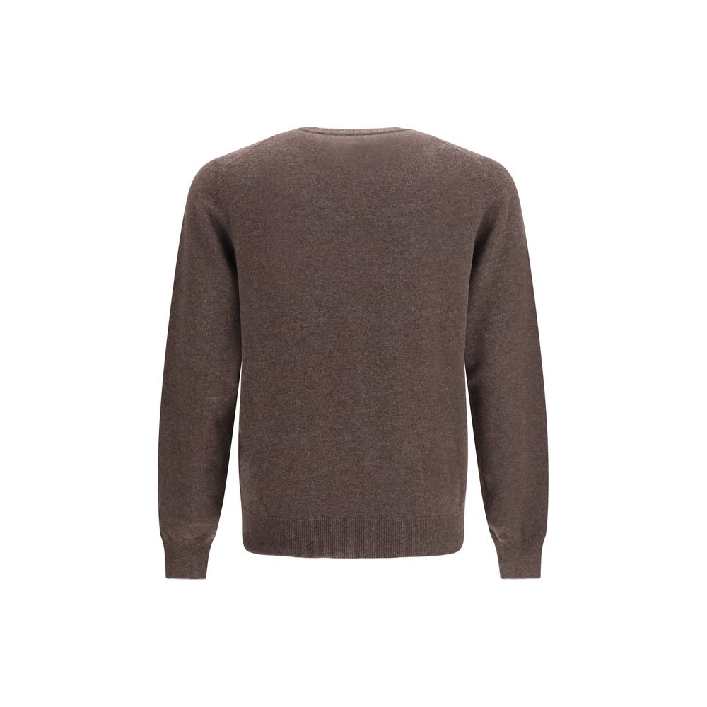 Elevate your style with the Brunello Cucinelli Brown Cashmere Sweater, crafted from the finest cashmere for unparalleled luxury and timeless elegance in every moment.