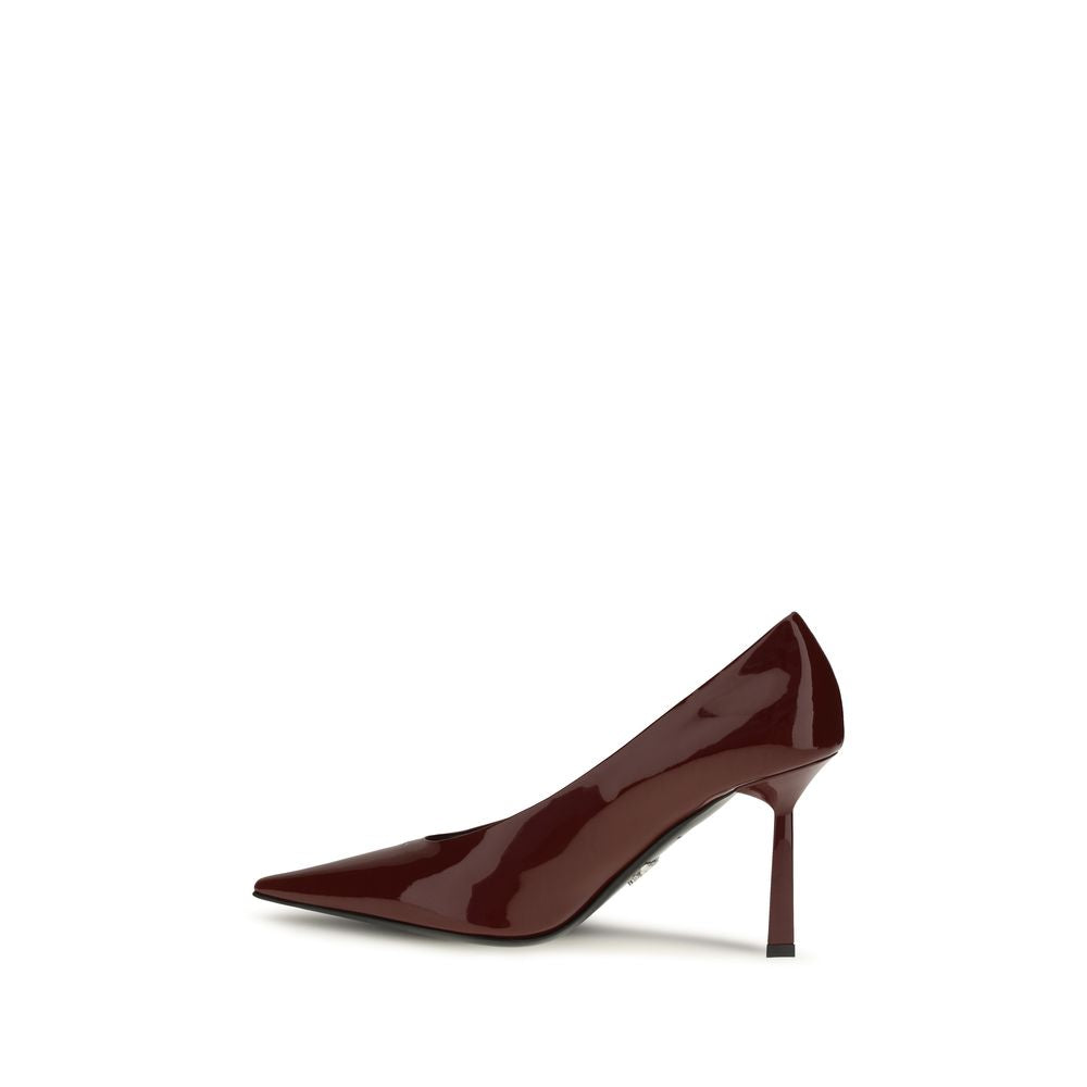 Elevate your elegance with Prada Bordeaux Goatskin High Heel Pumps, a masterpiece of precision craftsmanship and luxurious goatskin, perfect for every sophisticated occasion.