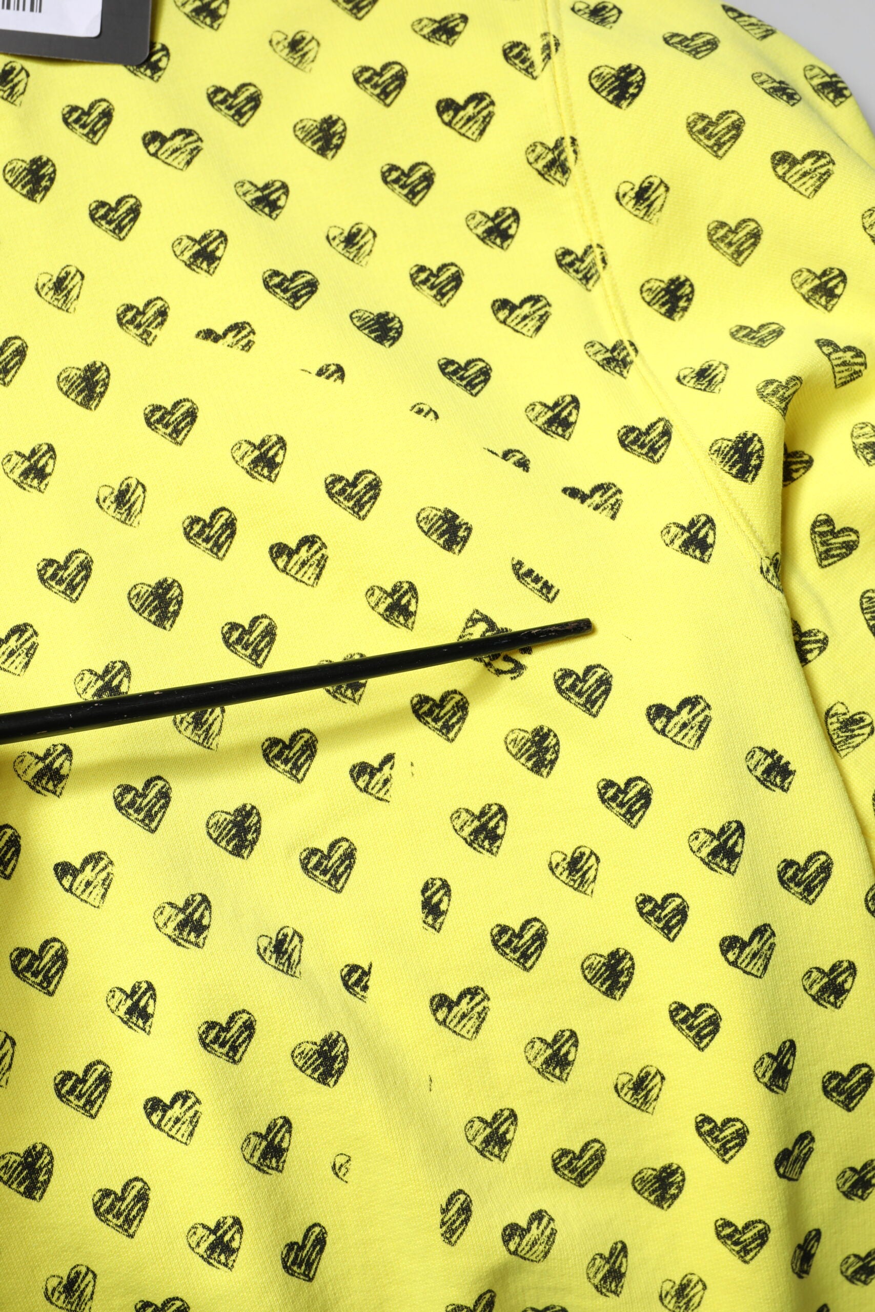 Dolce & Gabbana Yellow Heart Crew Neck Men Pullover Sweater