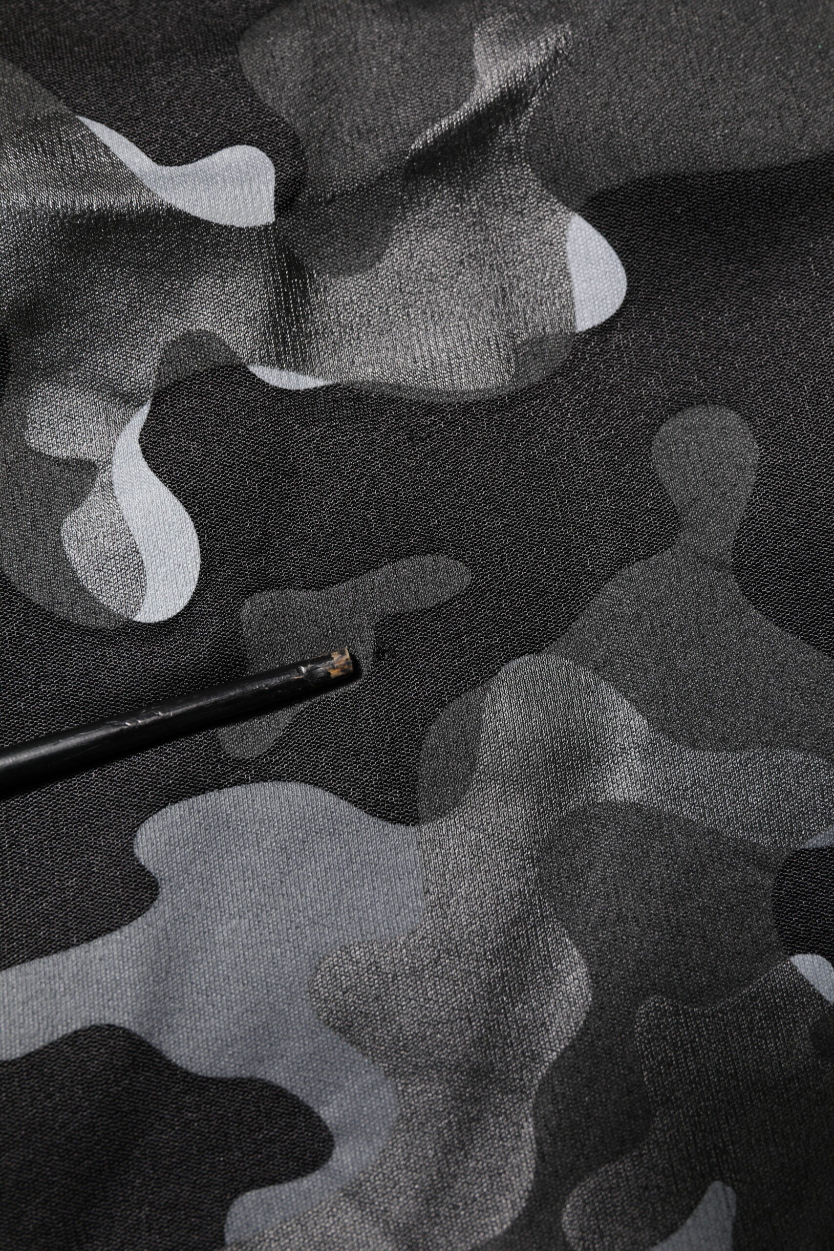 Dolce & Gabbana Black Camouflage Pullover Sweatshirt Sweater